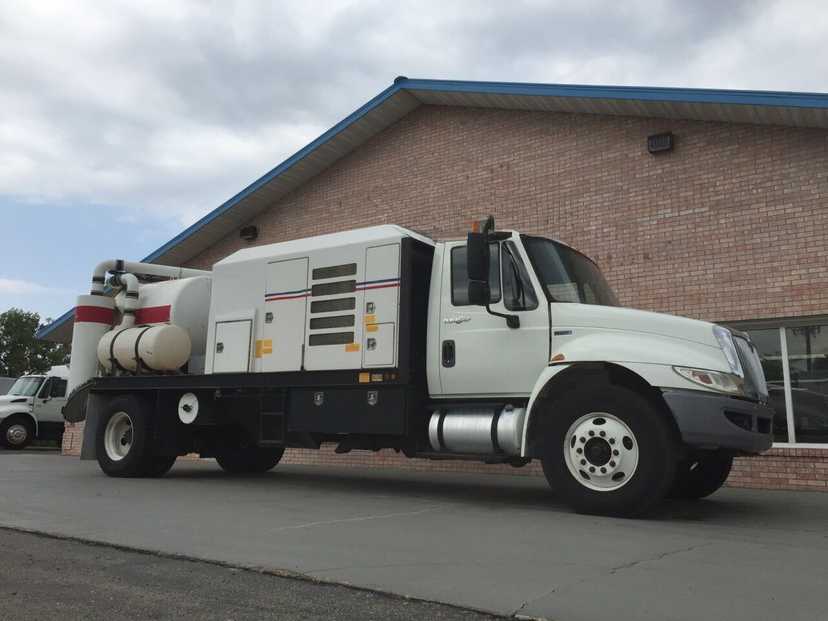 2011 International VacMasters Combination