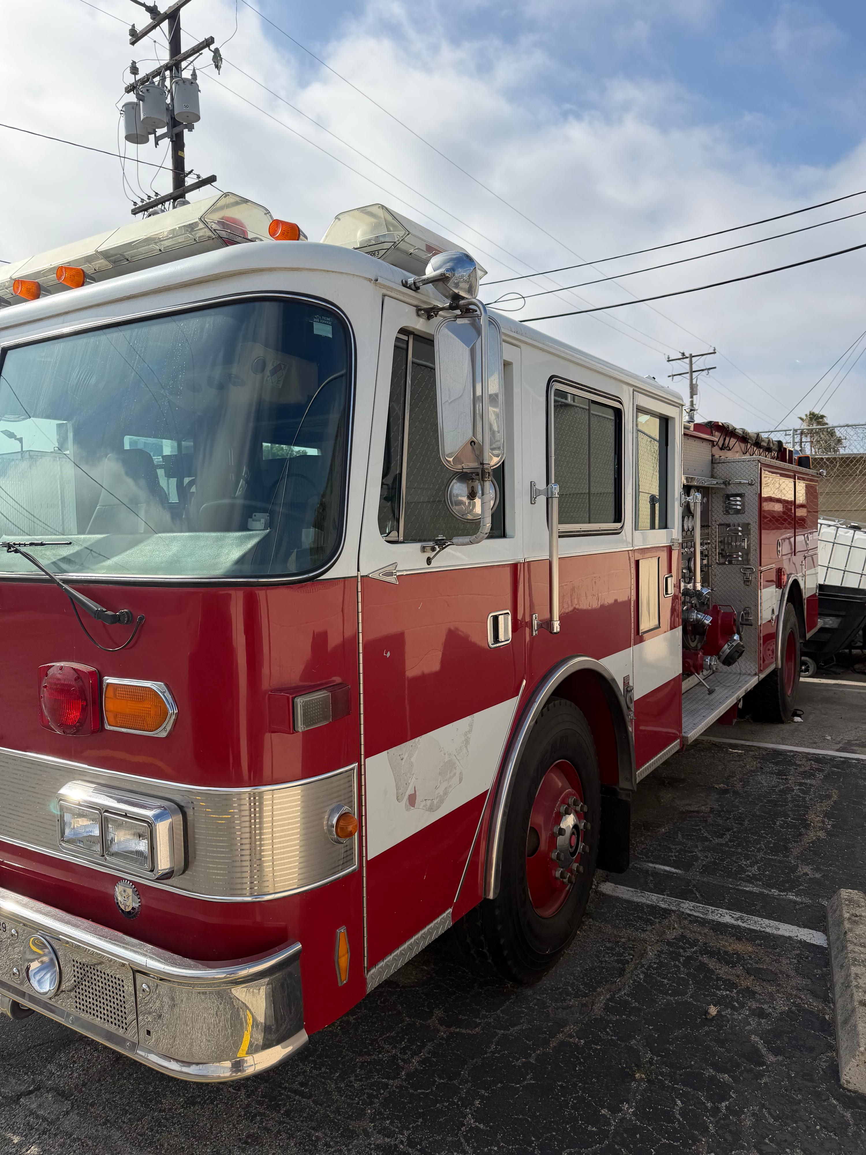 1991 Pierce Pumper - image 2