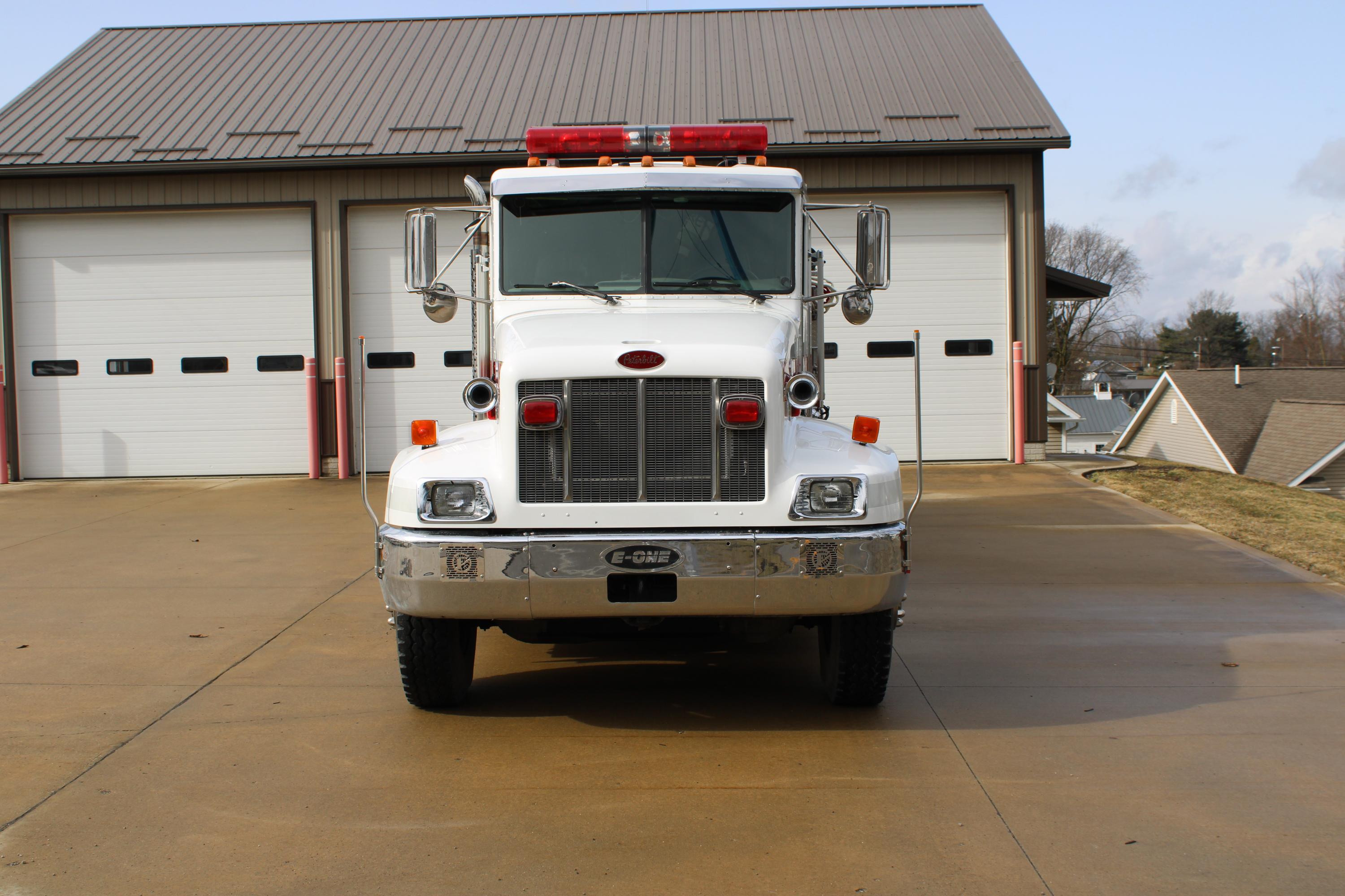 2001 Peterbilt/E-One Pumper 
 - image 22