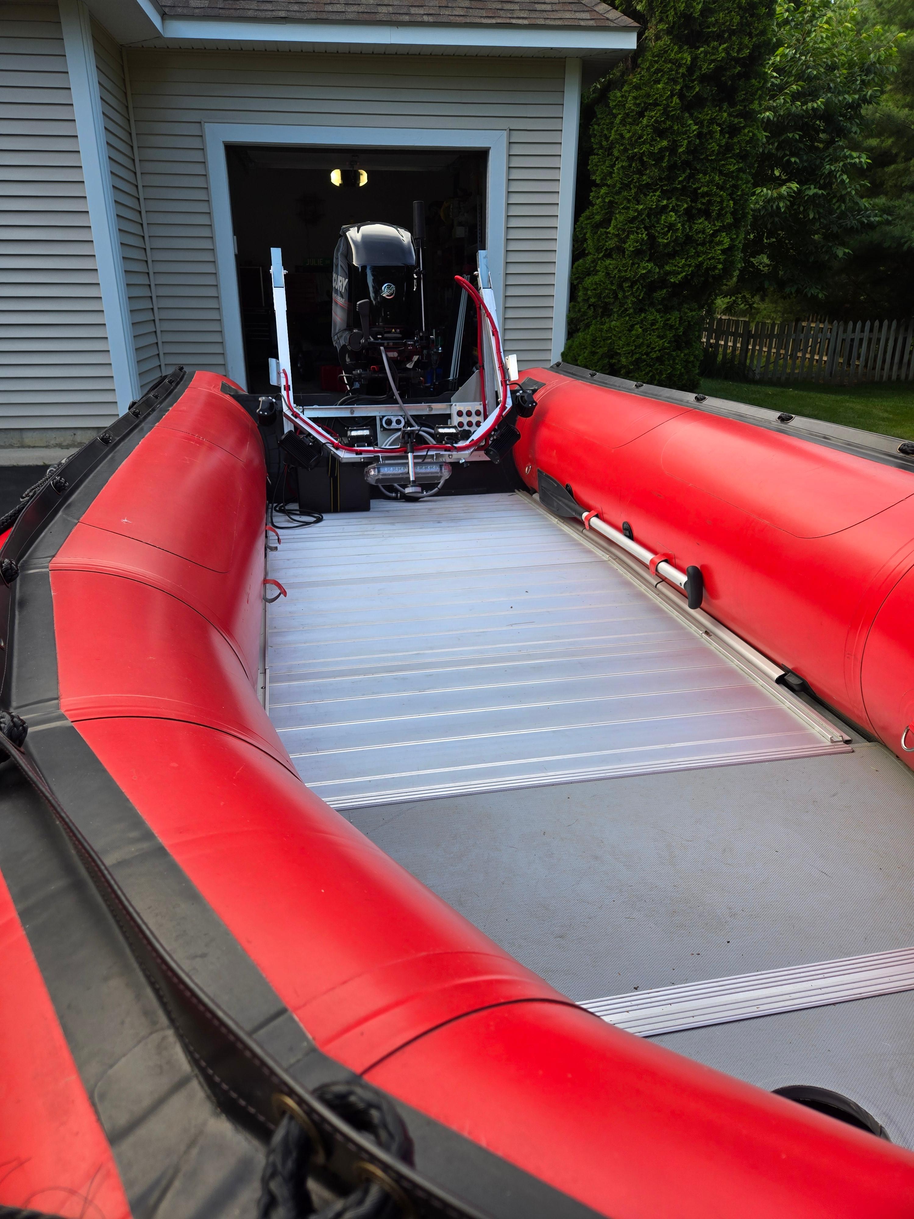 2019 Mercury Boat, 40 HP Motor, 2019 Trailer - image 7