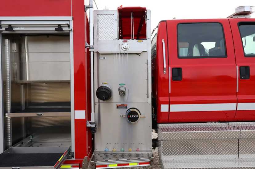 2024 Alexis Ford 4x4 Mini Pumper — photo 7