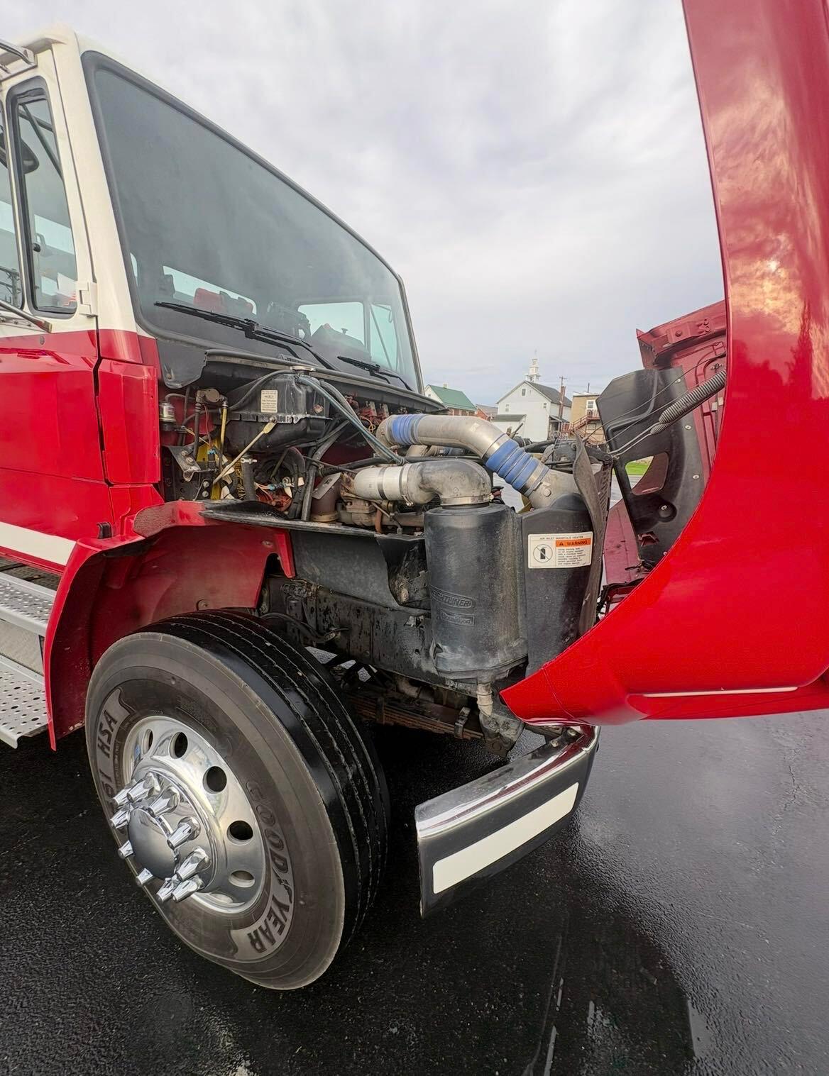2002 S&S Fire Apparatus Freightliner Pumper Tanker - image 14