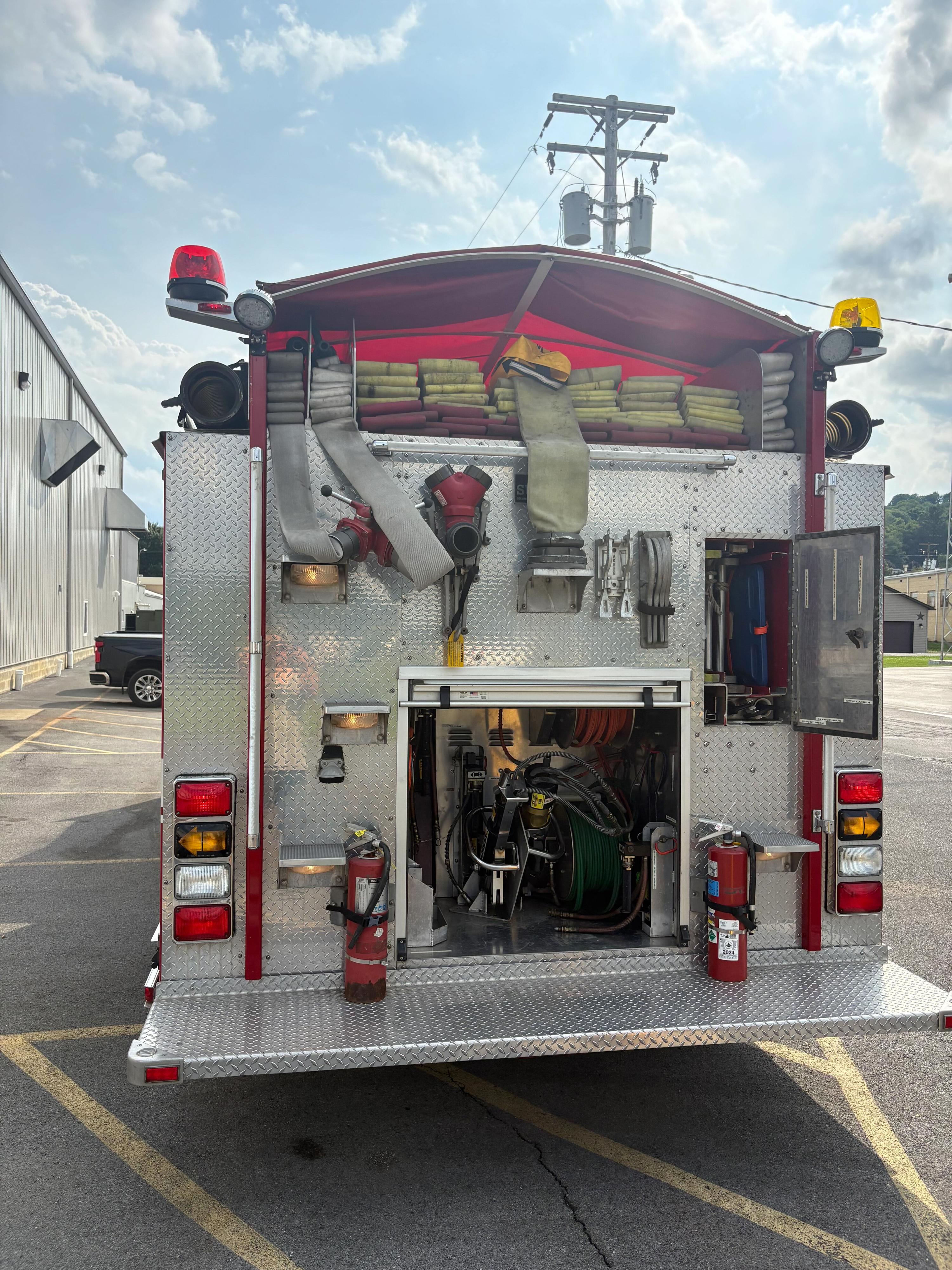 2006 Sutphen Pumper - image 10