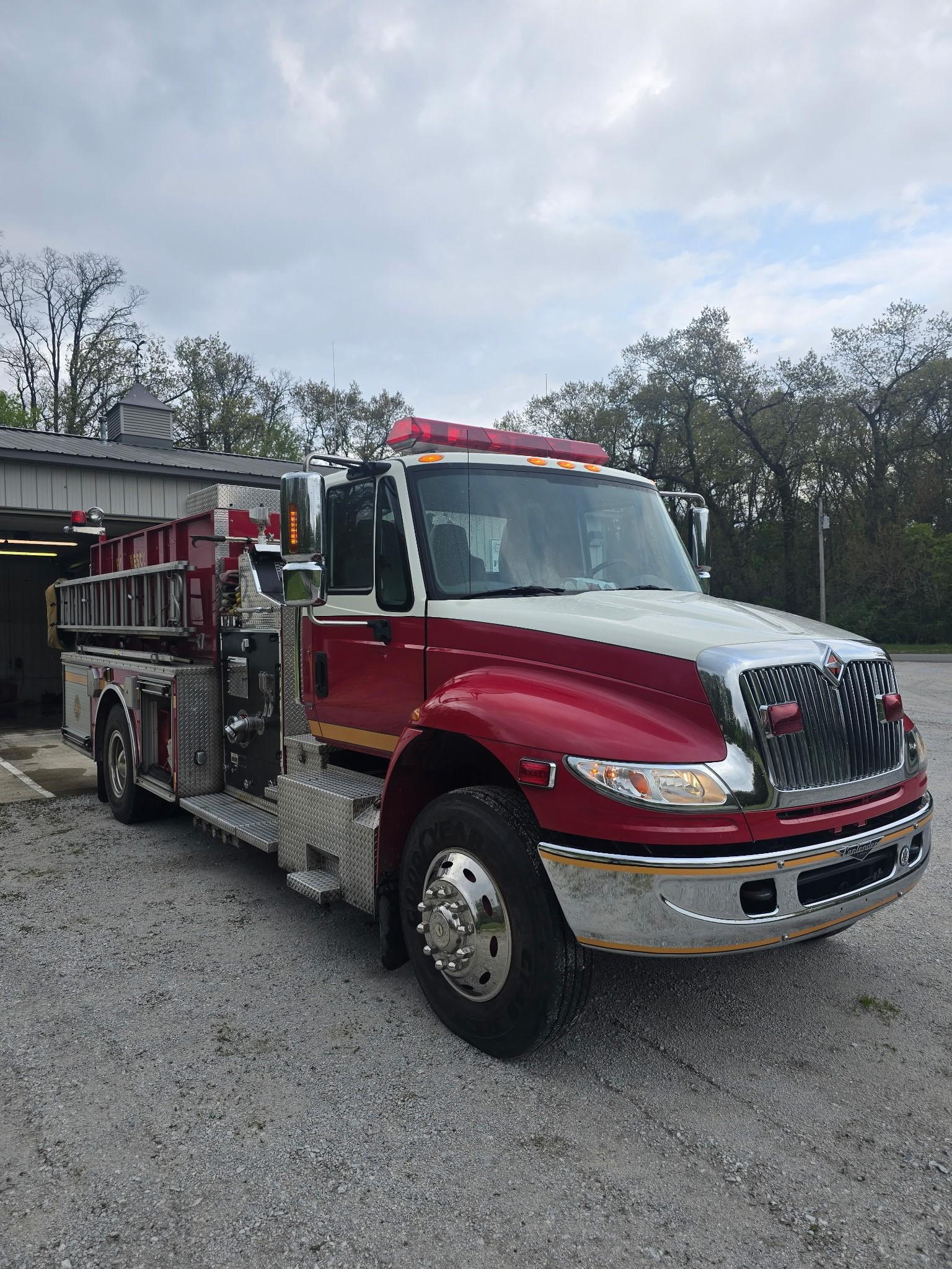2005 Pierce International Pumper - image 4