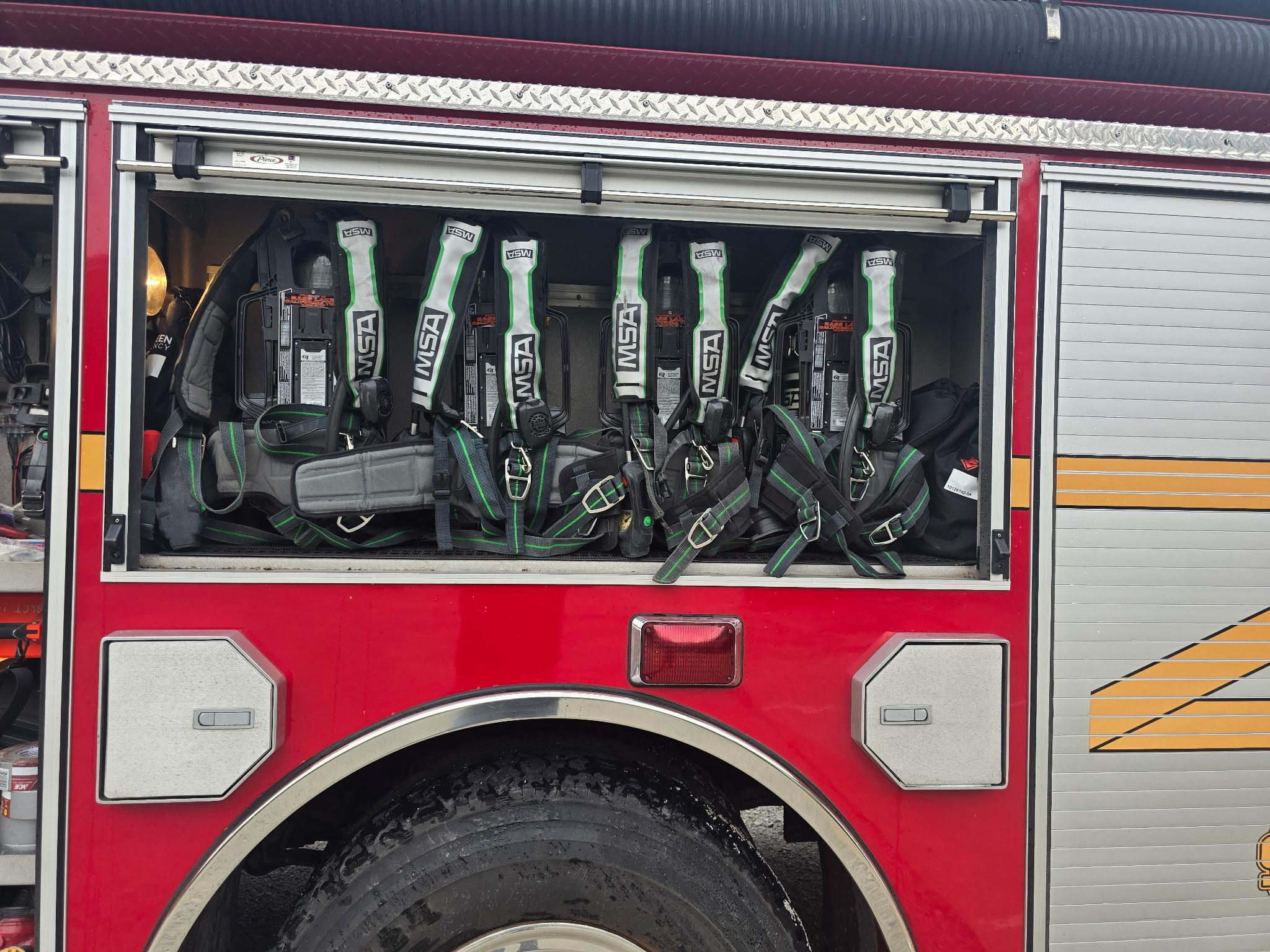 2005 Pierce International Pumper - image 16