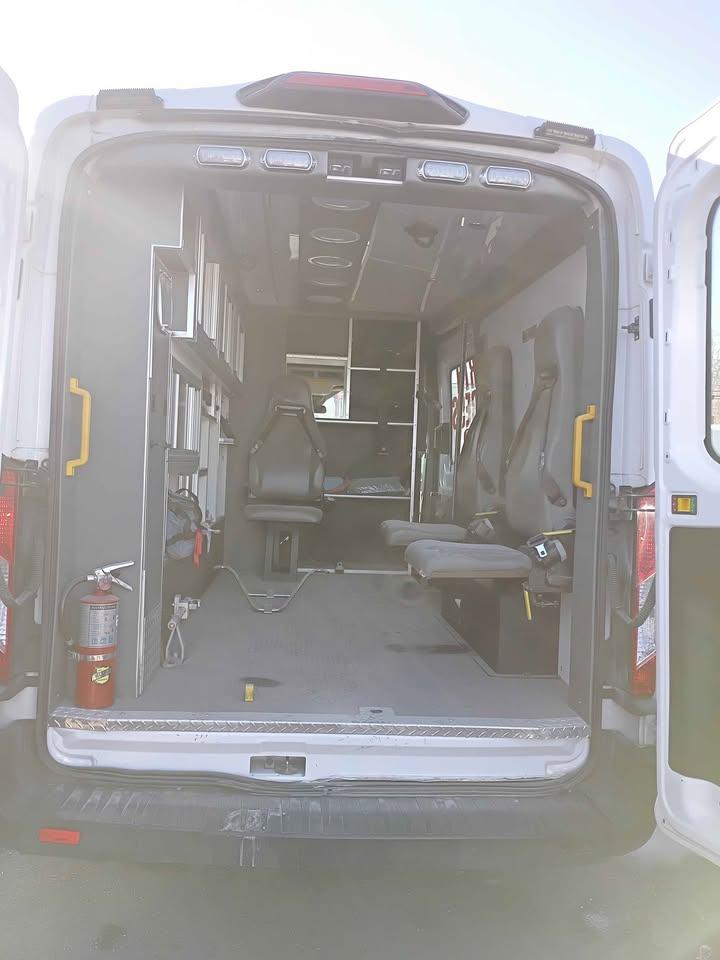 2020 Ford Transit 250 cargo van Low Roof w/RWB Van 3D Type II - image 14