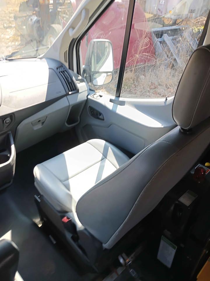 2019 Ford Transit 150 Van Type II - image 7