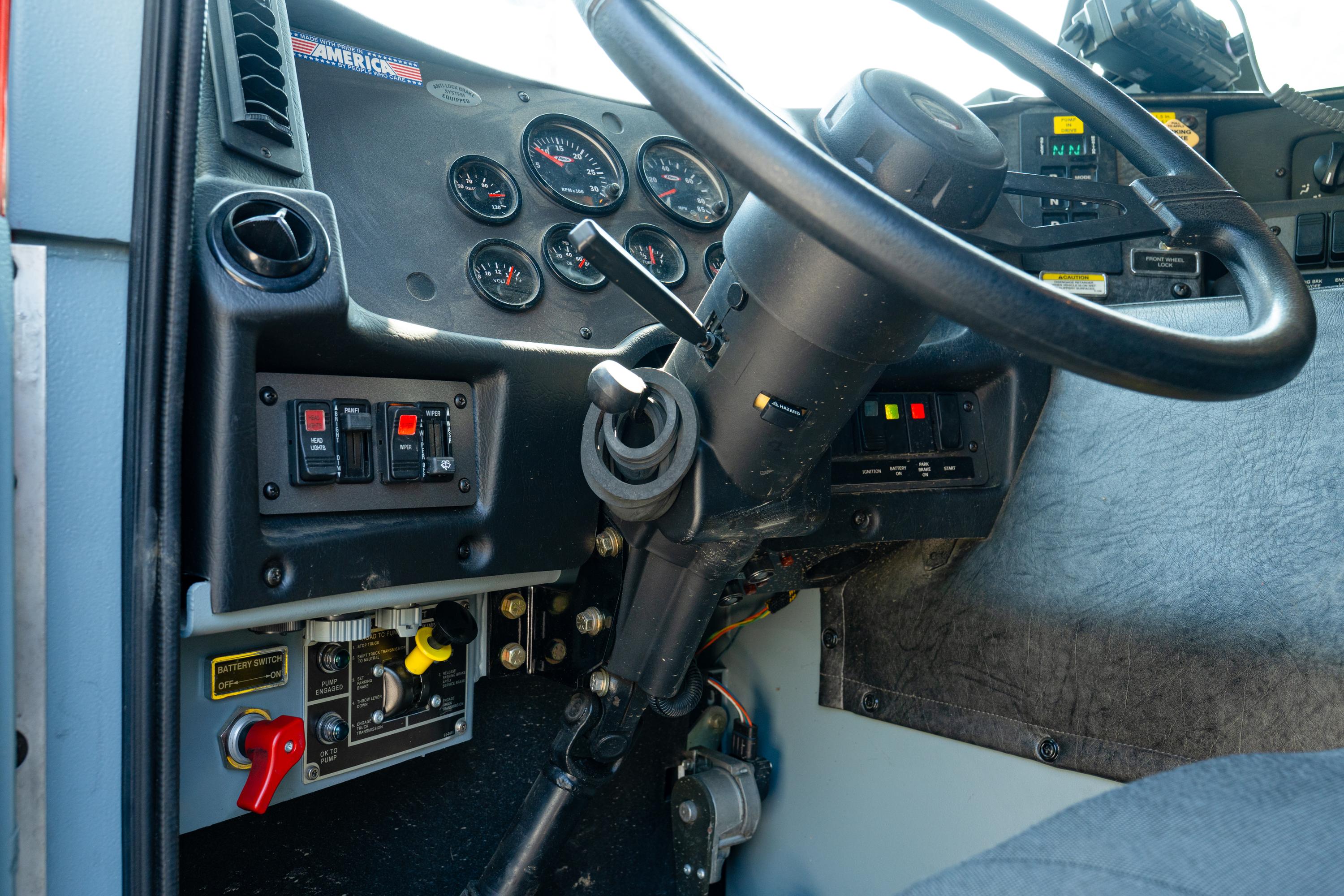 2007 Pierce Enforcer 75' Quint - image 52