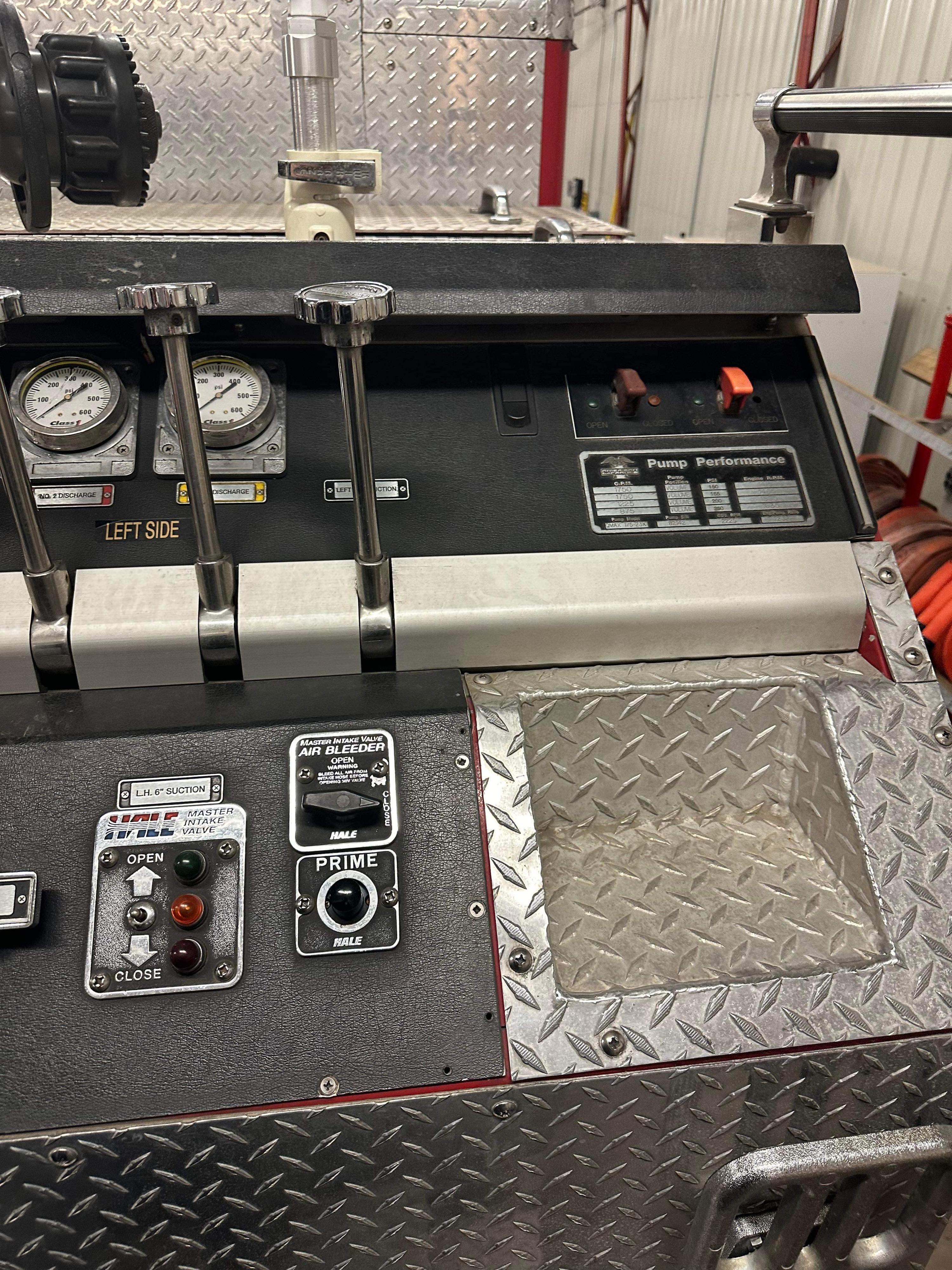 2001 American Lafrance Rescue Engine - image 13