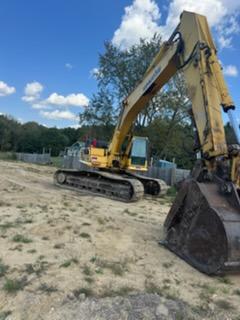 2008 Komatsu PC400LC Excavator - image 20