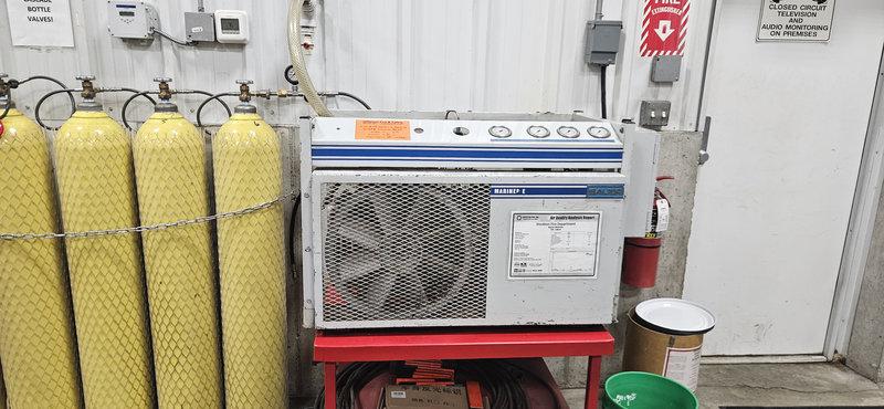 Bauer Mariner Compressor + Cascade System + Fill Station for SCUBA / SCBA etc.