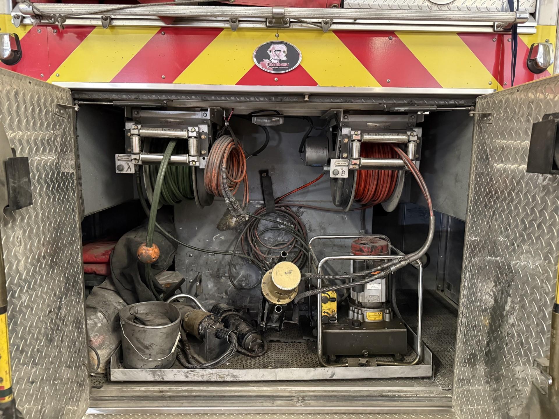 2008 Rosenbauer Pumper - image 10