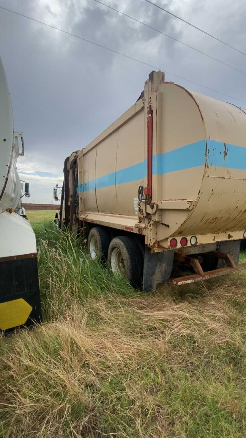 1996 Freightliner Wittke Automated Side Loader — photo 5