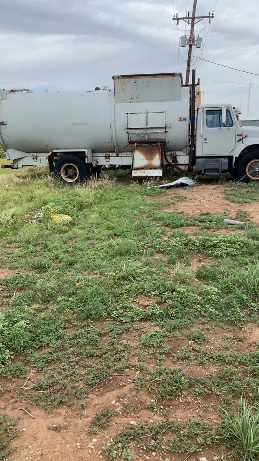 1990 International Rand Automated Side Loader — photo 3
