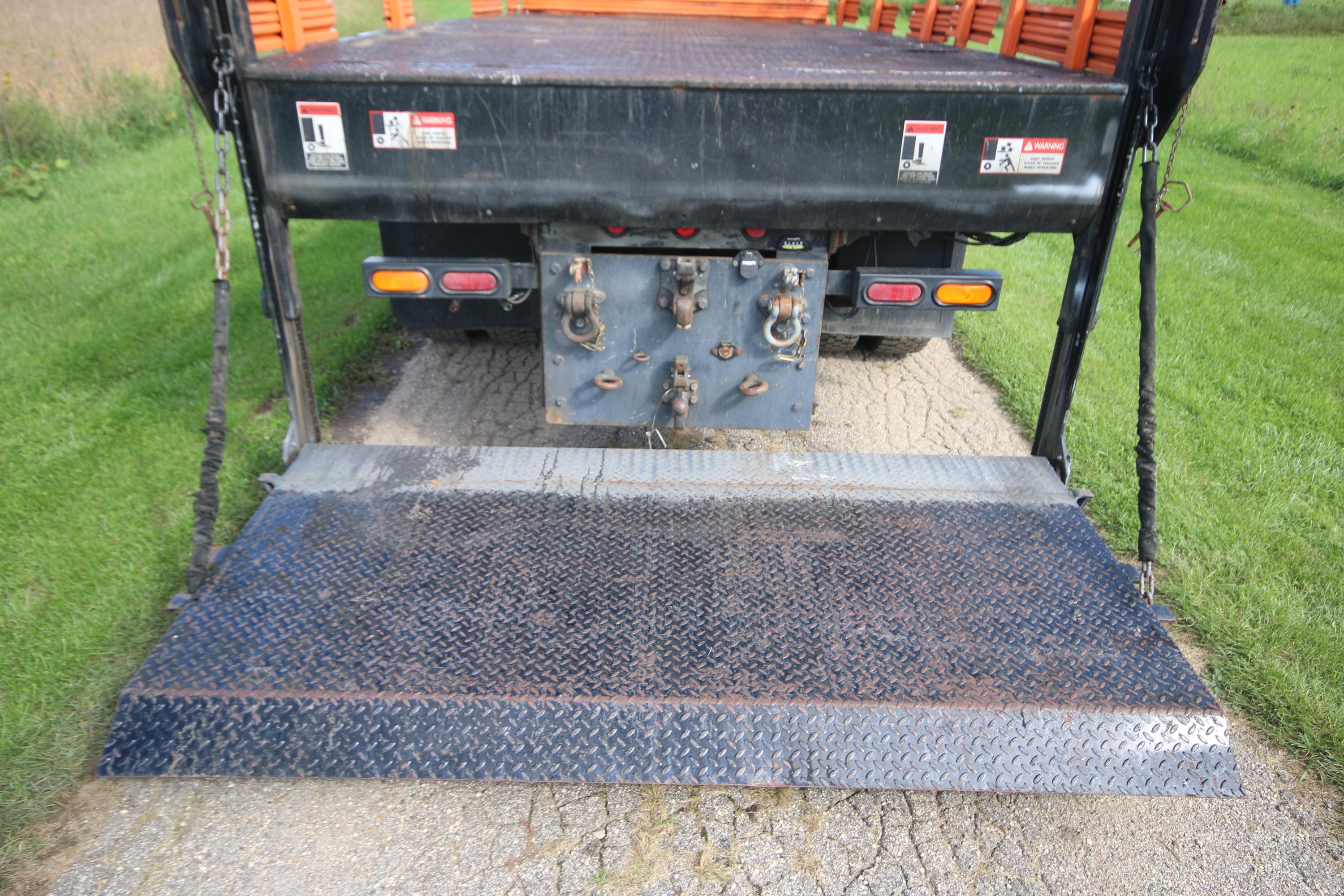 1991 GMC C7H042 TopKick Crane Truck - National N85 - image 12