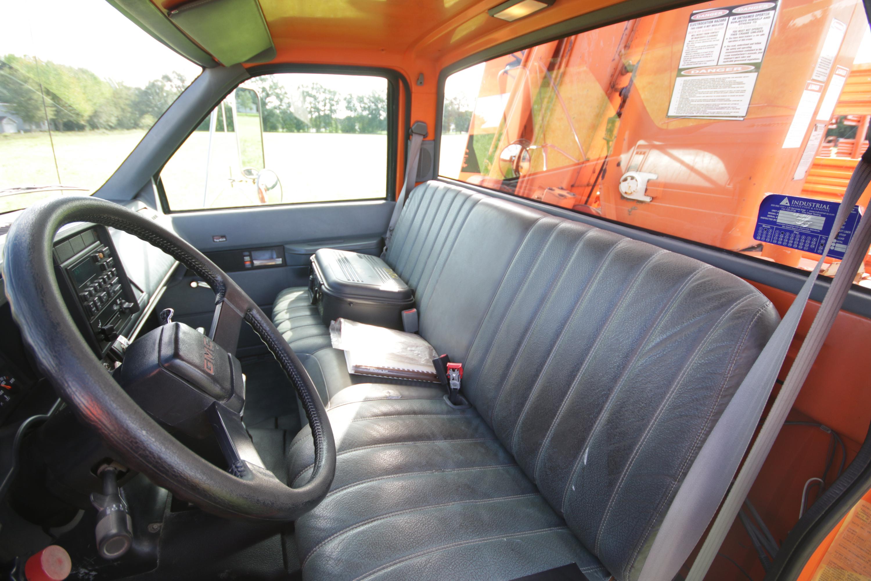 1991 GMC C7H042 TopKick Crane Truck - National N85 - image 7