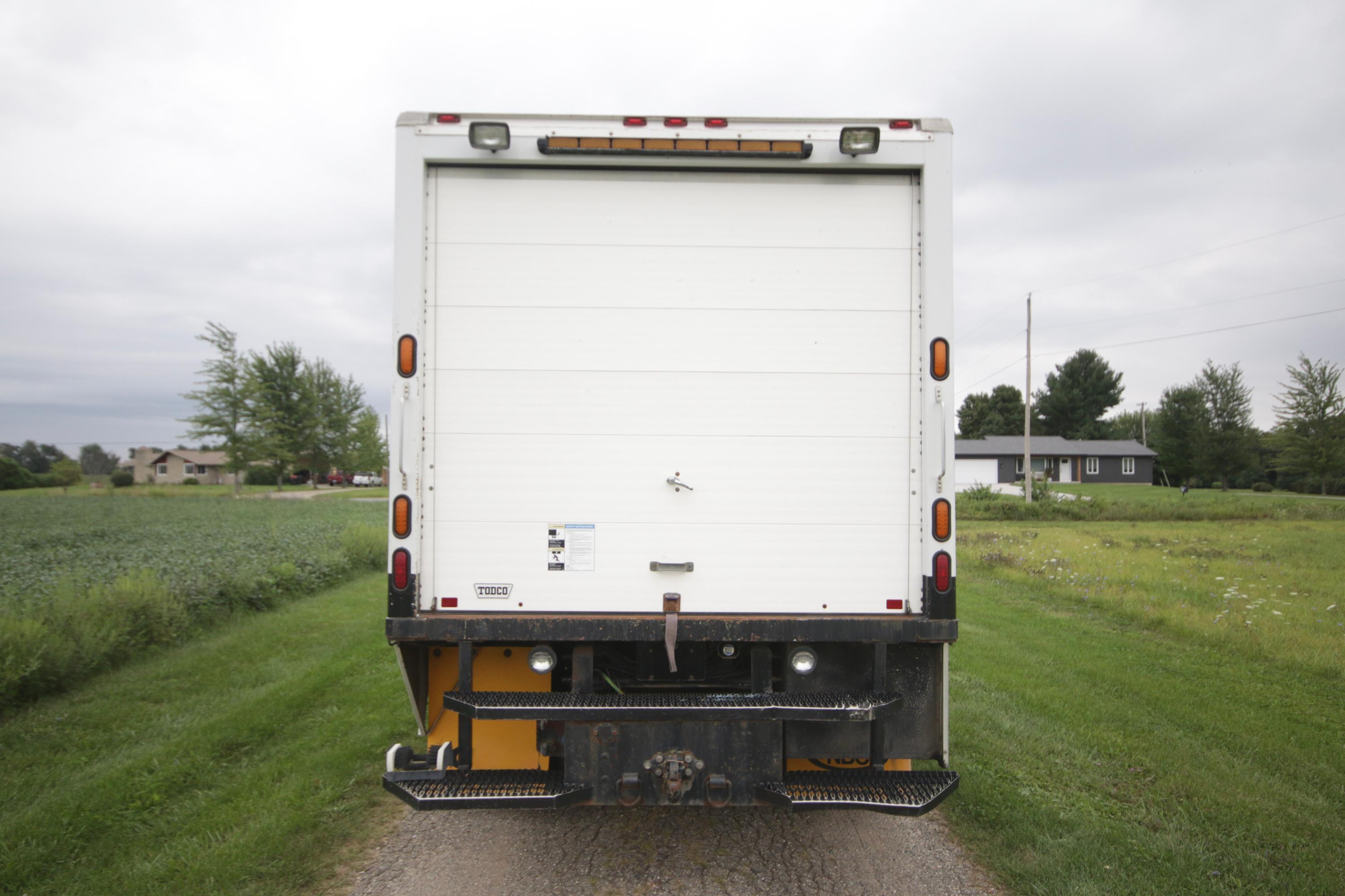 2007 Sterling Acterra Enclosed Service Truck - image 6