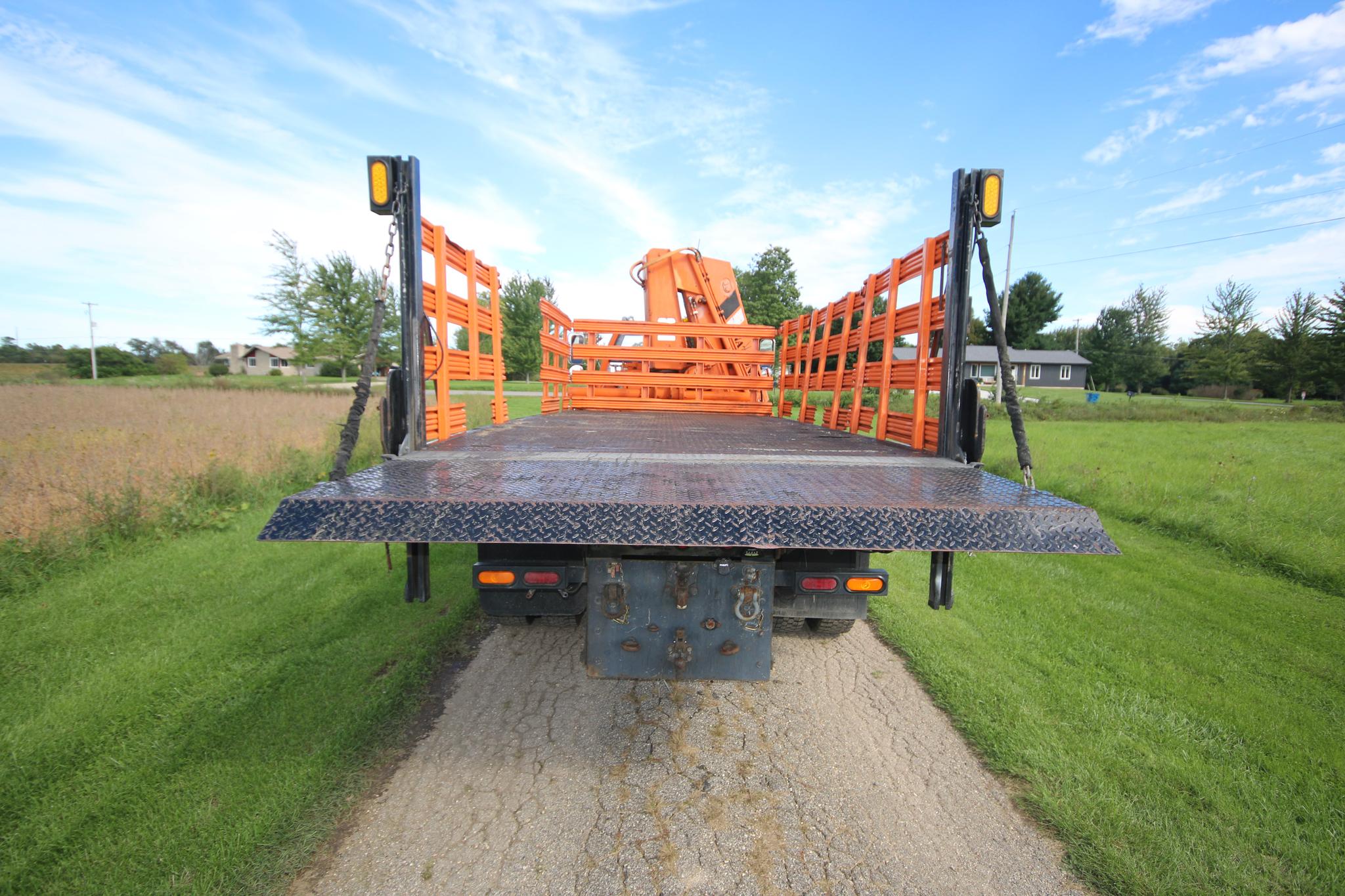 1991 GMC C7H042 TopKick Crane Truck - National N85 - image 5