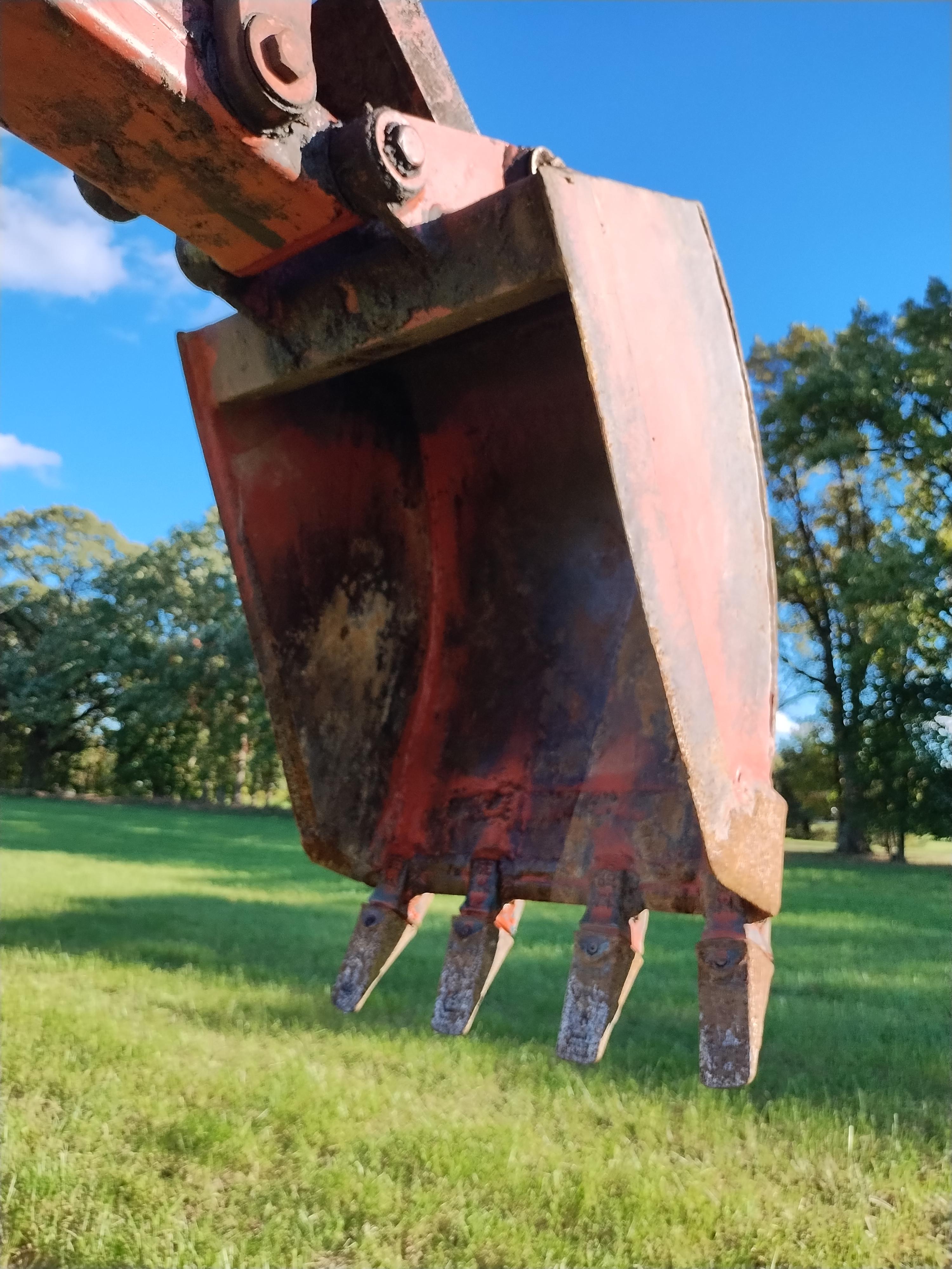 Ditch Witch 4010 Trencher Backhoe - image 13