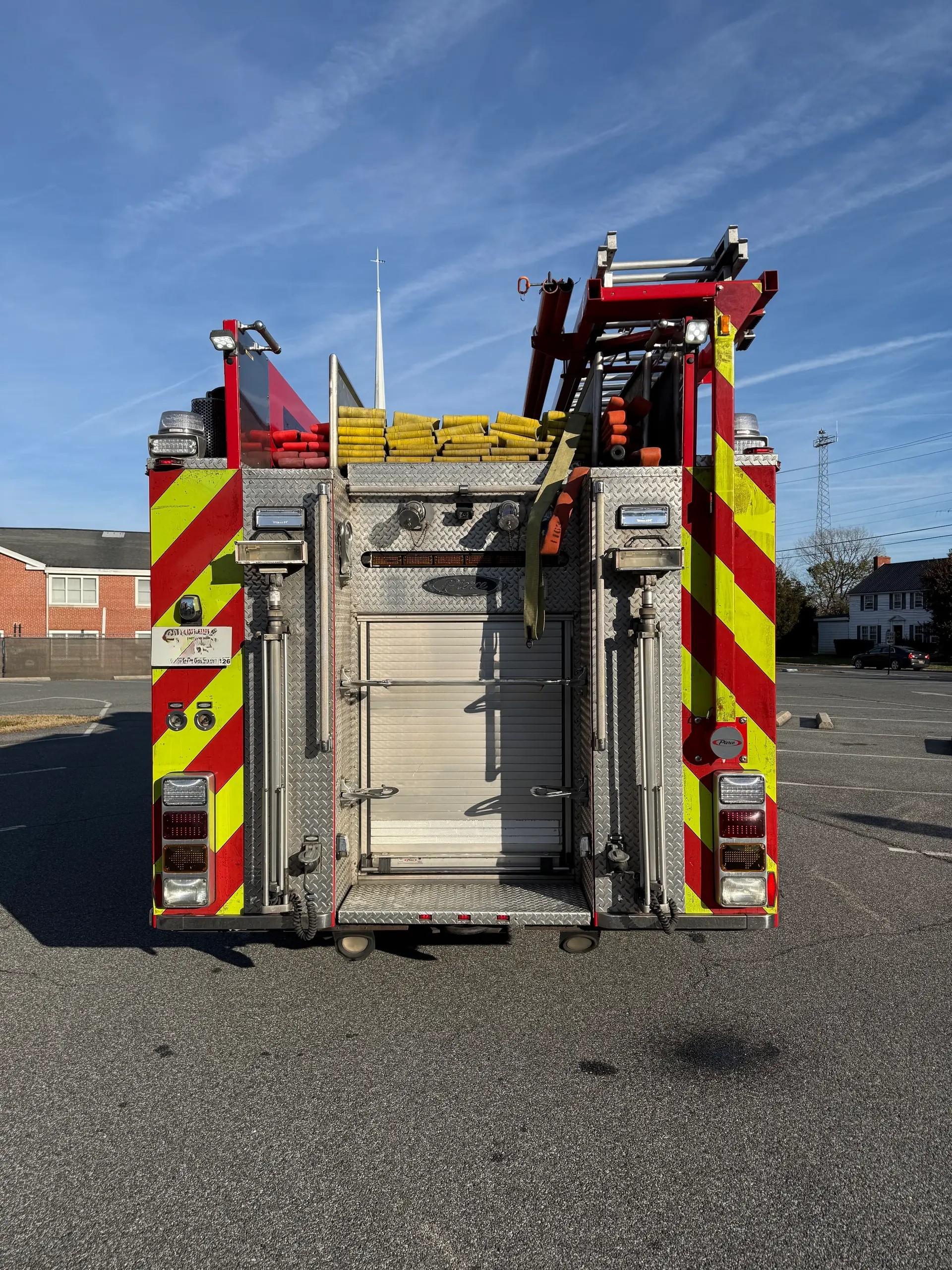 2003 Pierce Dash Pumper - image 4