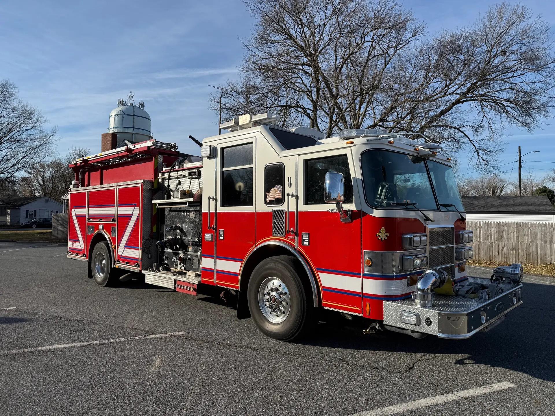 2003 Pierce Dash Pumper - image 2
