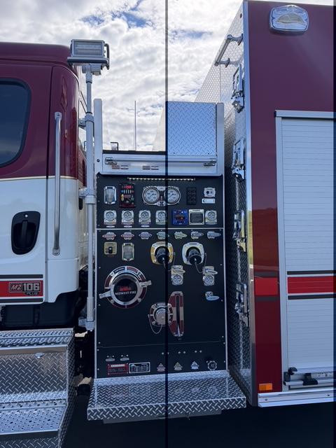 2025 MidWest Freightliner 4x4 Pumper - image 23