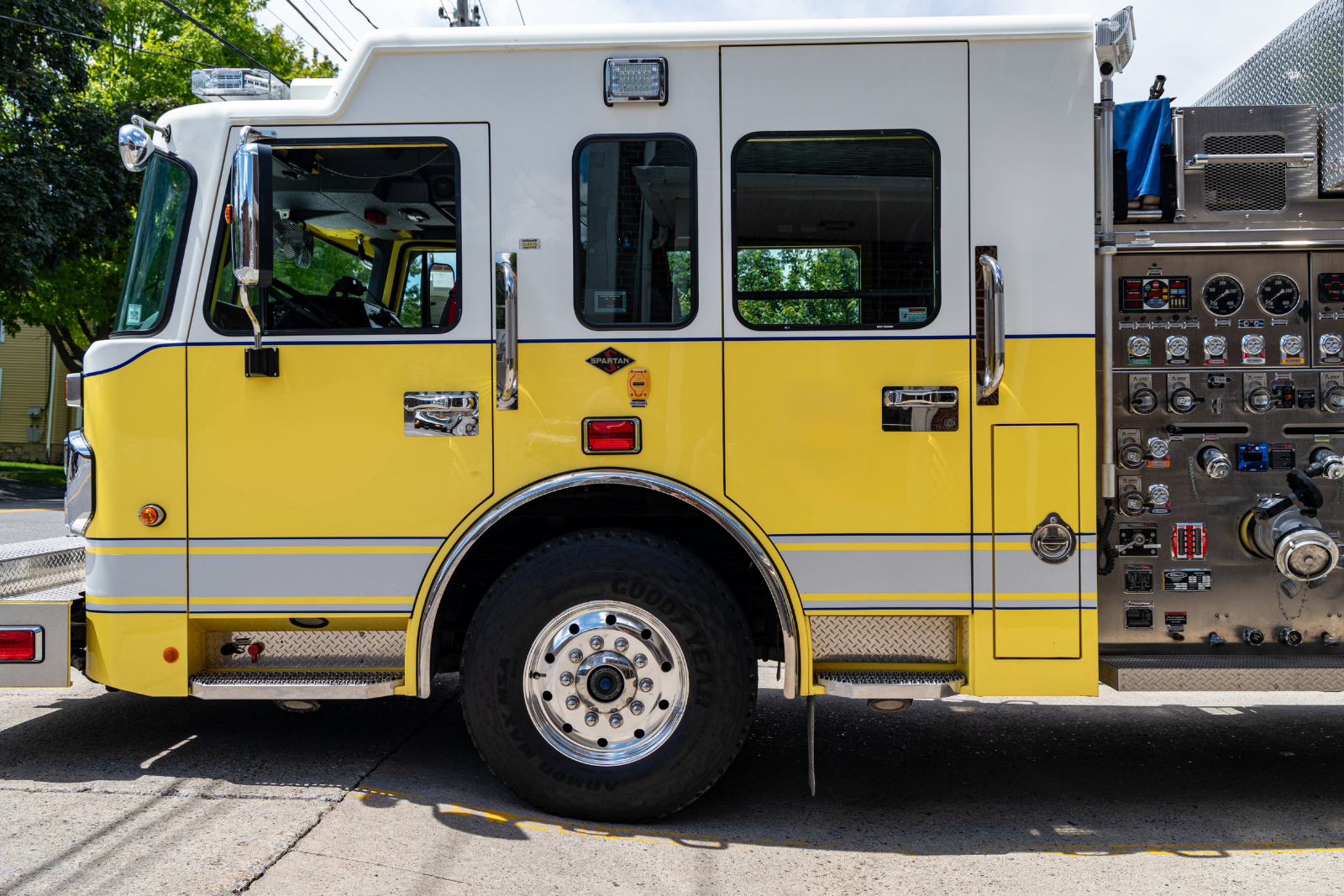2014 4 Guys Spartan Pumper - image 12
