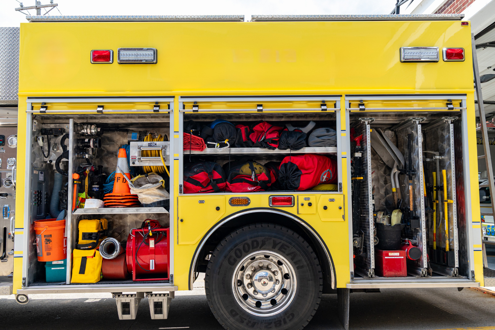 2014 4 Guys Spartan Pumper - image 13