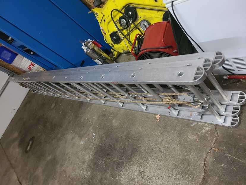 35' Extension Ladder