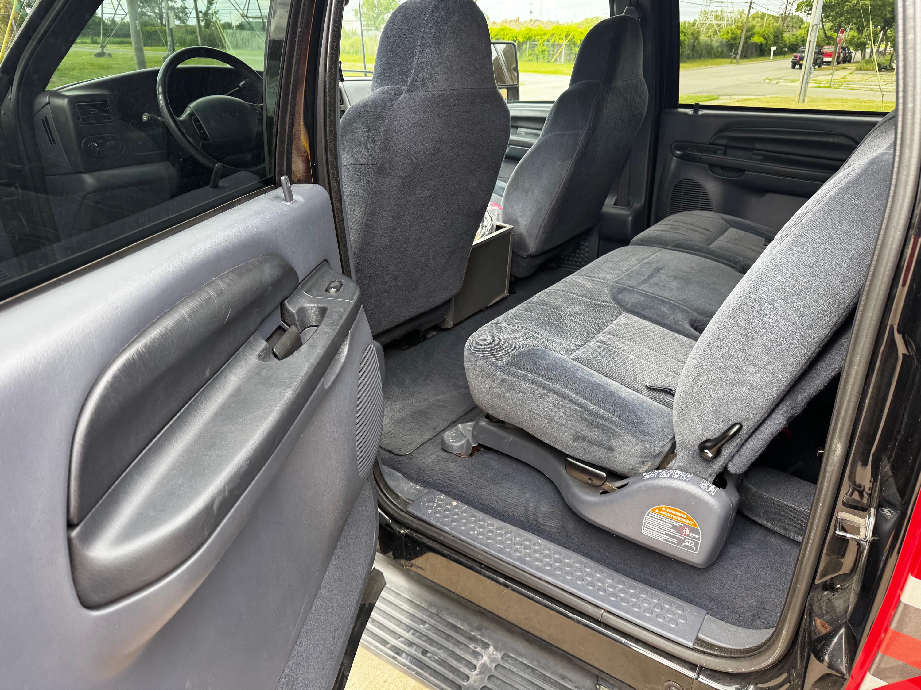 2000 Ford Excursion 4x4 - image 15