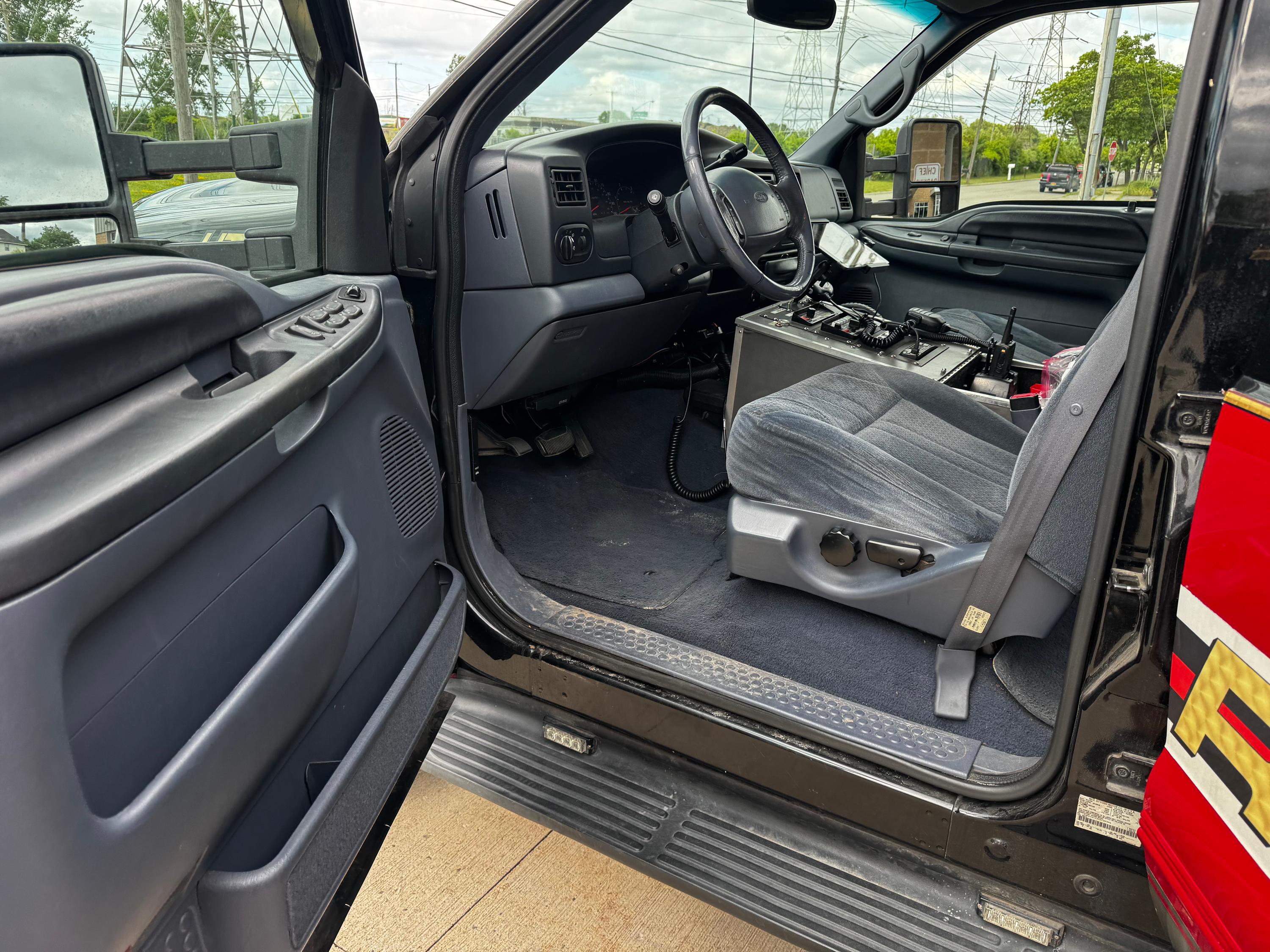 2000 Ford Excursion 4x4 - image 17