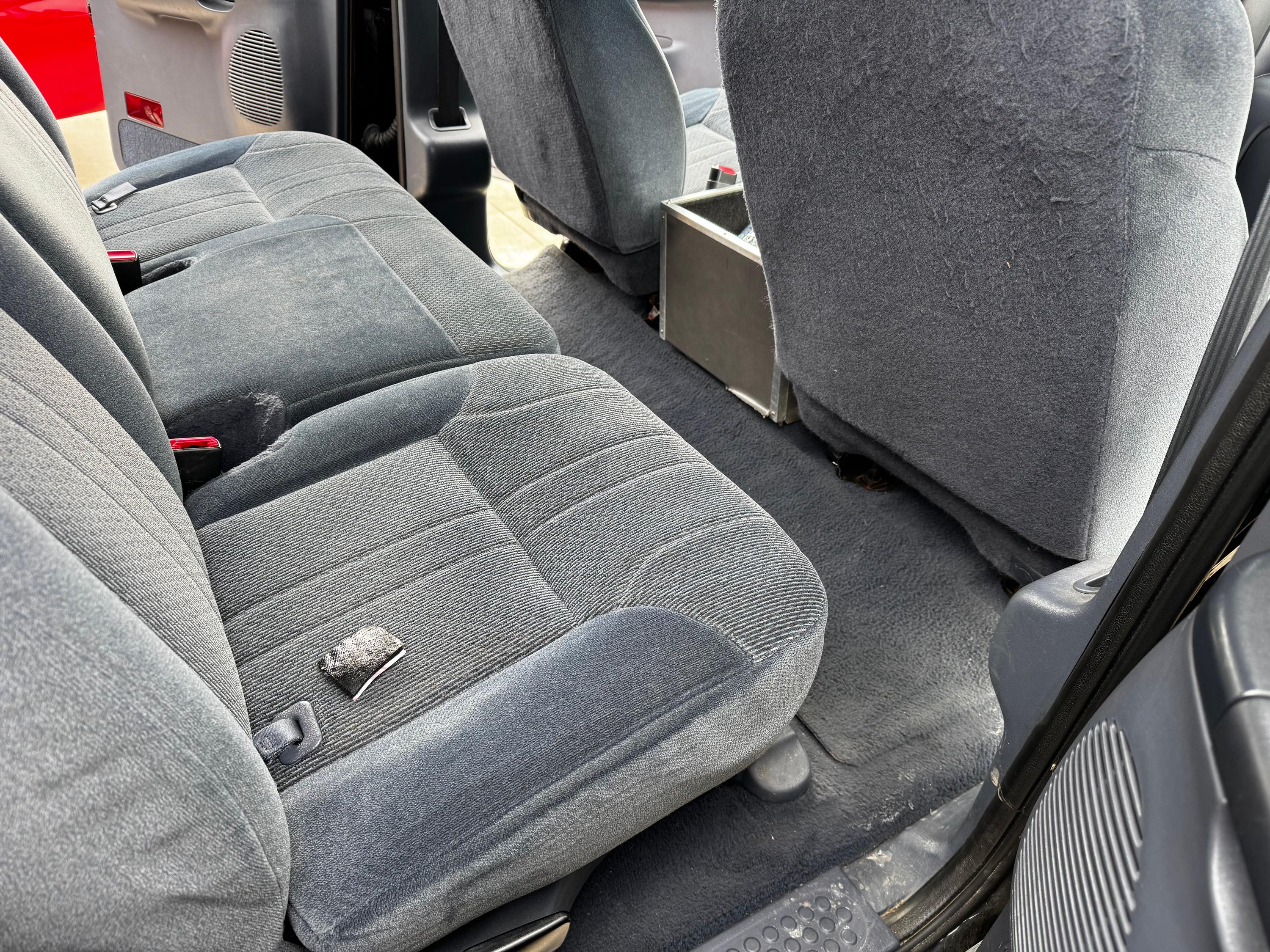 2000 Ford Excursion 4x4 - image 23
