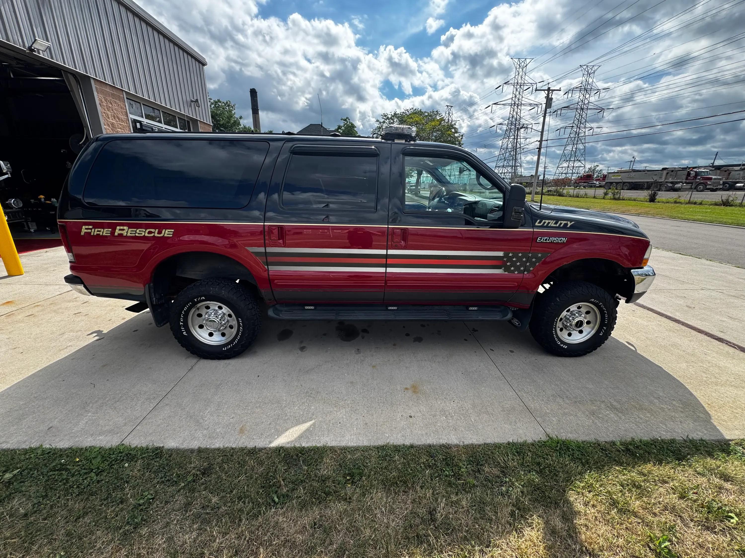 2000 Ford Excursion 4x4 - image 14