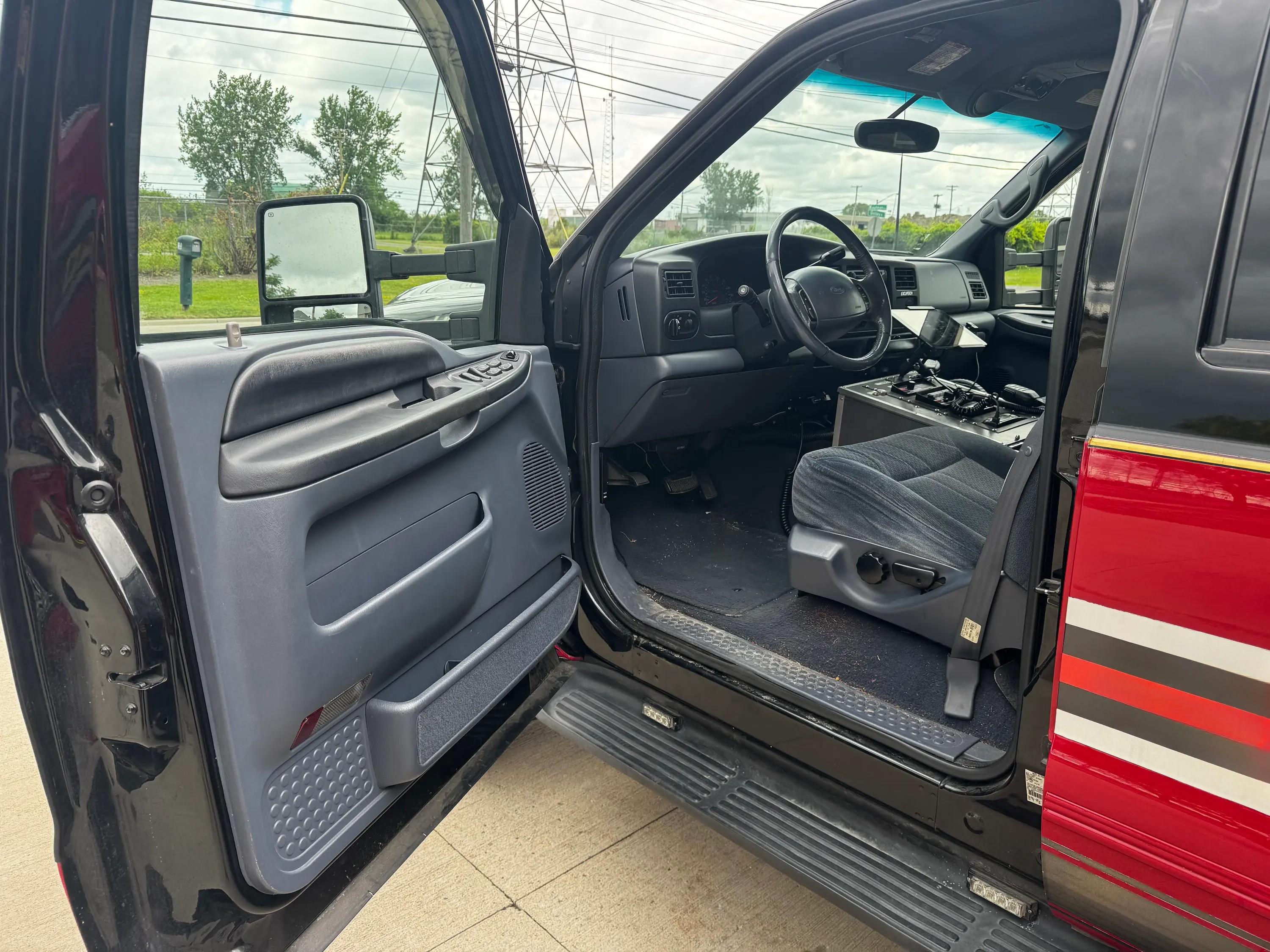 2000 Ford Excursion 4x4 - image 7
