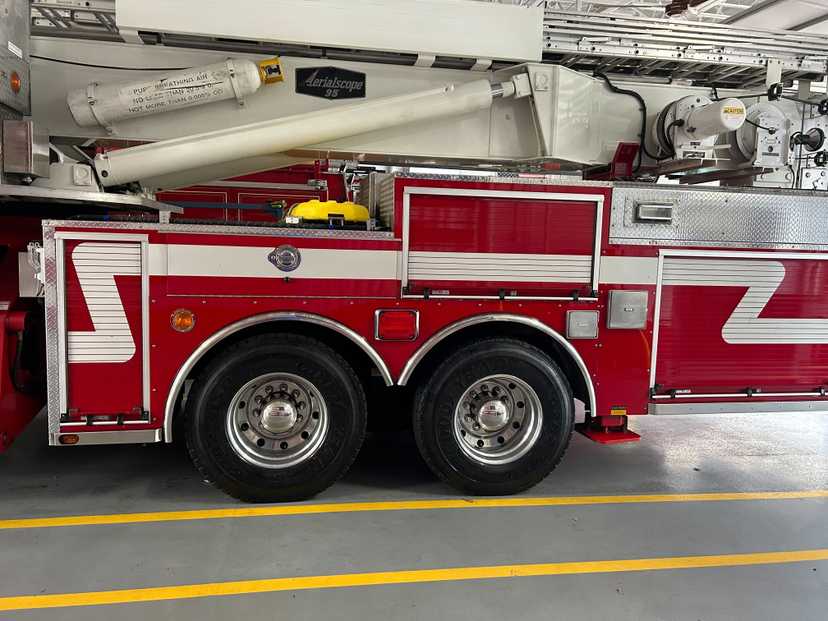 1999 Spartan/Marion 95' Aerialscope — photo 6