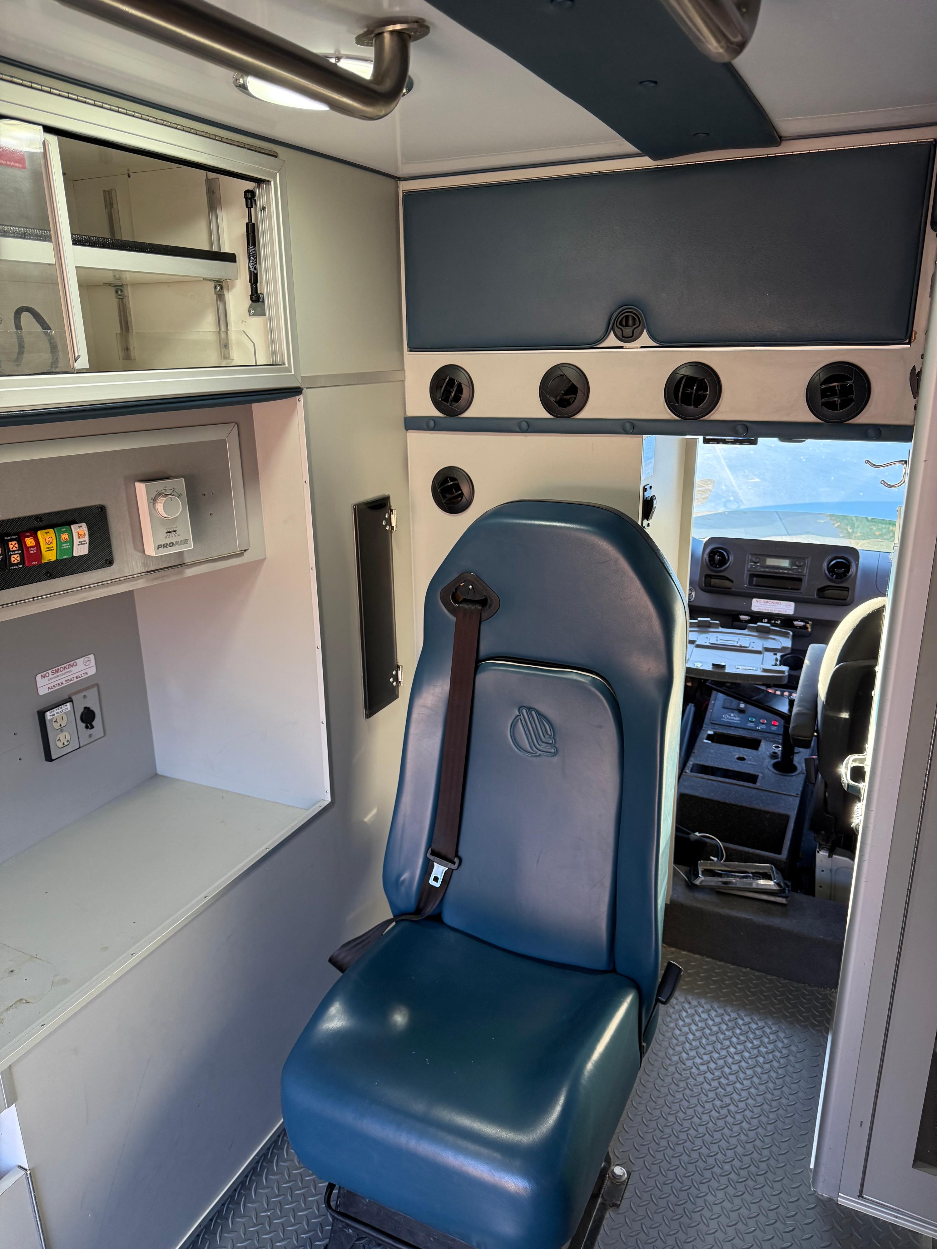 2019 Osage Mercedes Type II Ambulance - image 7
