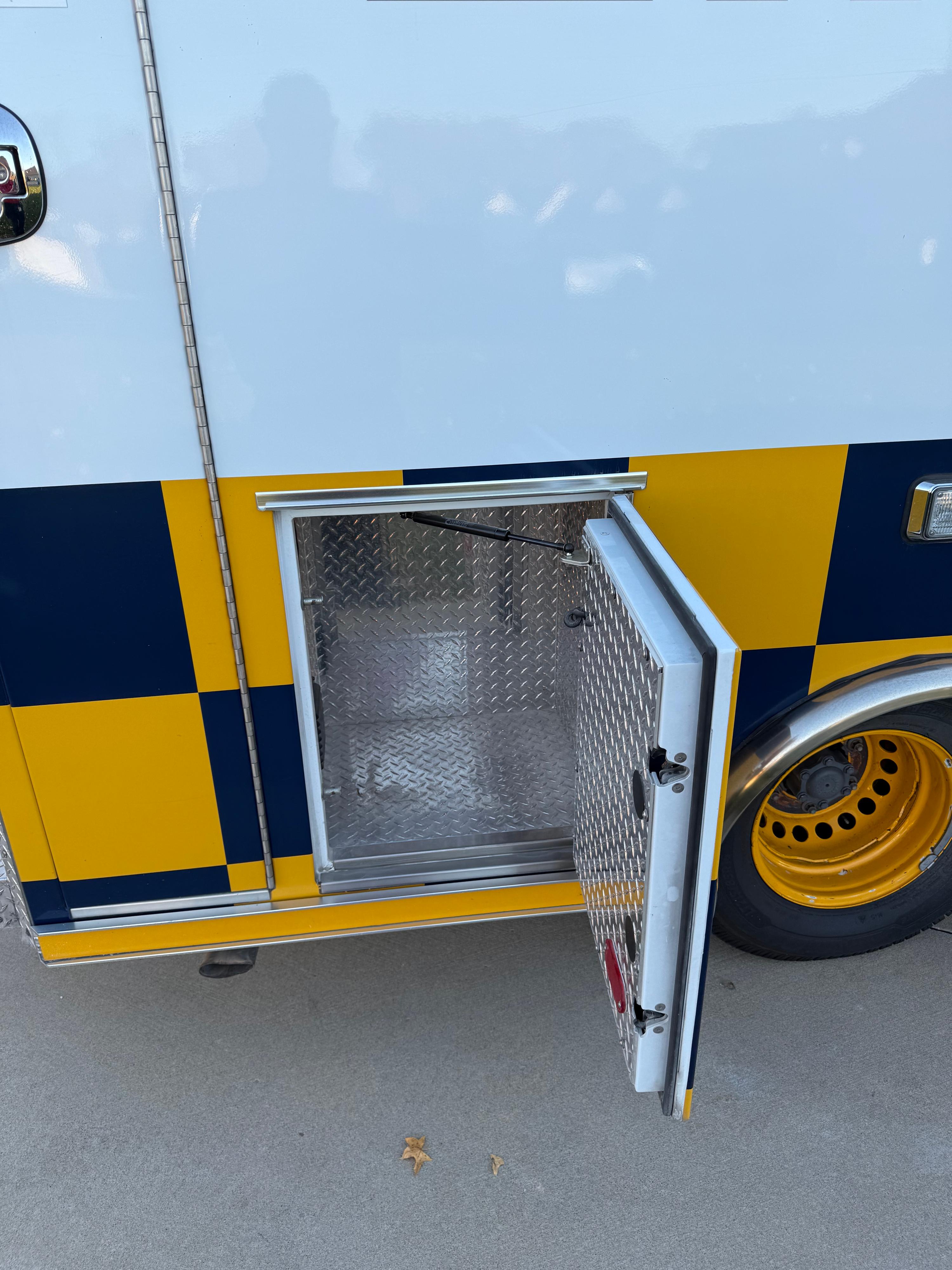 2019 Osage Mercedes Type II Ambulance - image 11