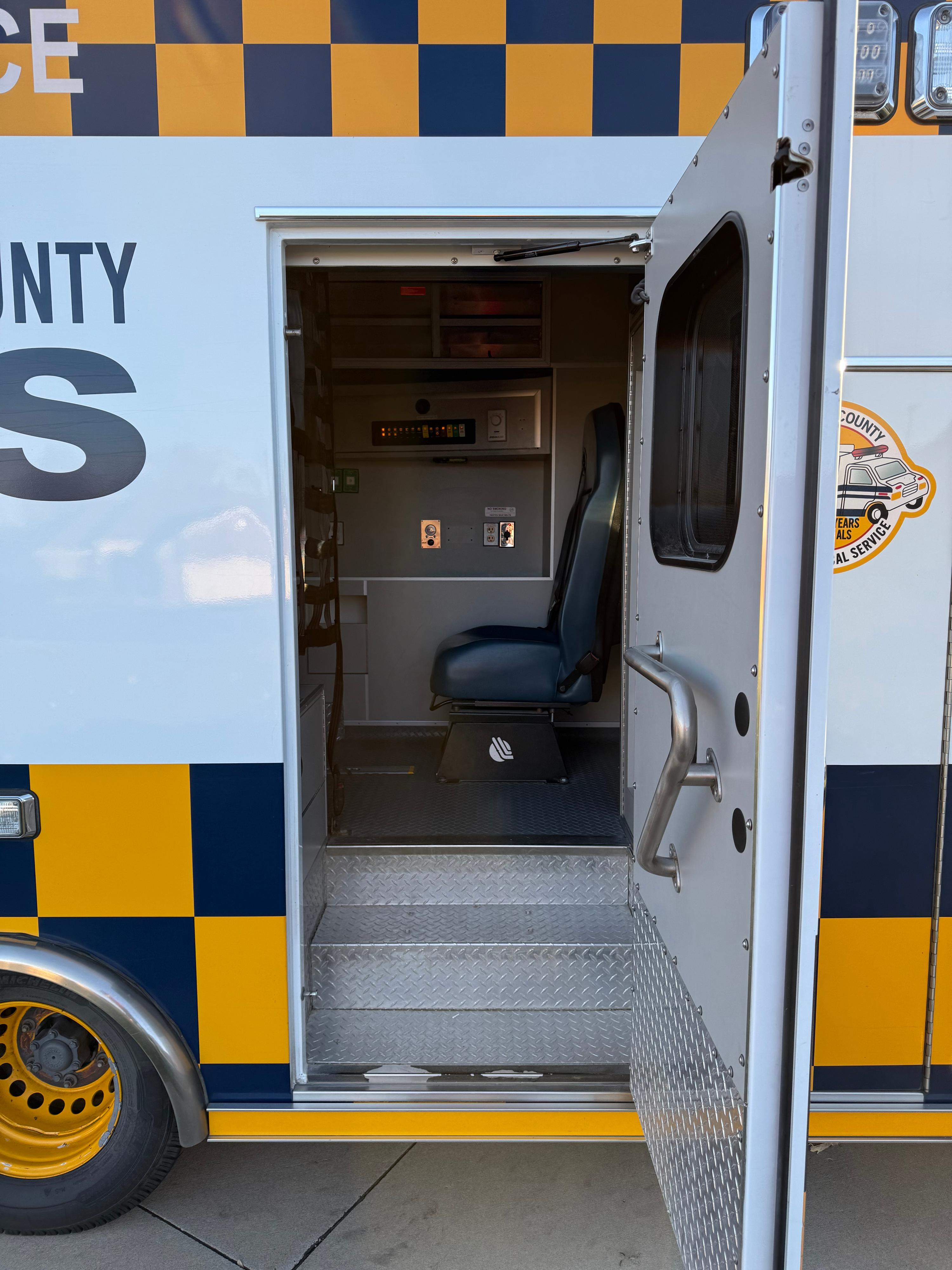 2019 Osage Mercedes Type II Ambulance - image 12