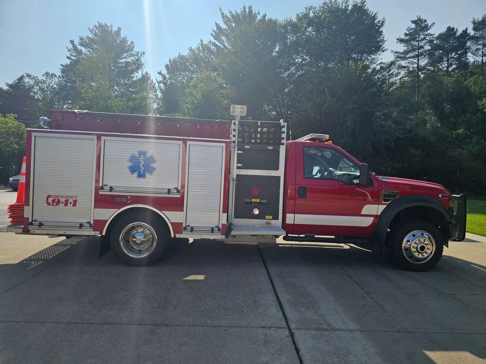 2008 Ford F-550/CSI 4x4 Mini Pumper - image 1