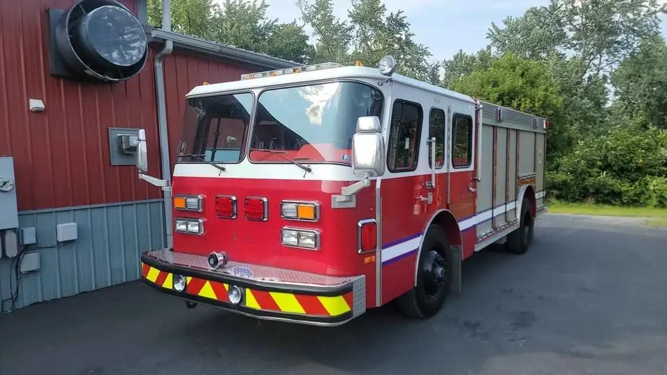 1990 E-One Rescue Truck