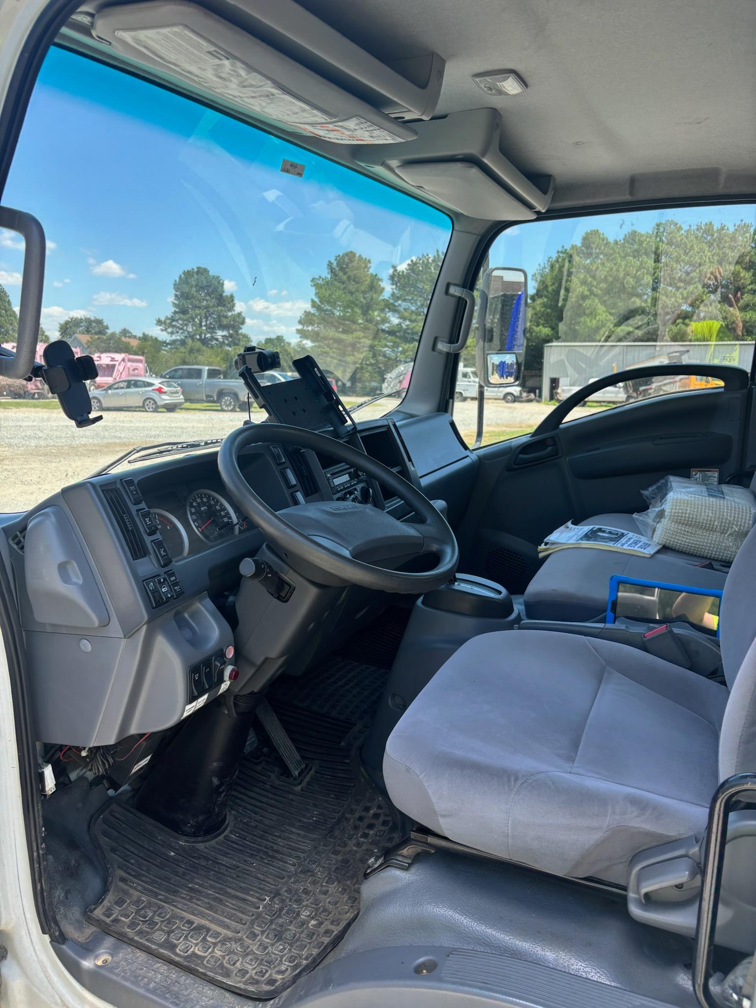 2021 Isuzu Pac-Mac Rear Loader - image 4