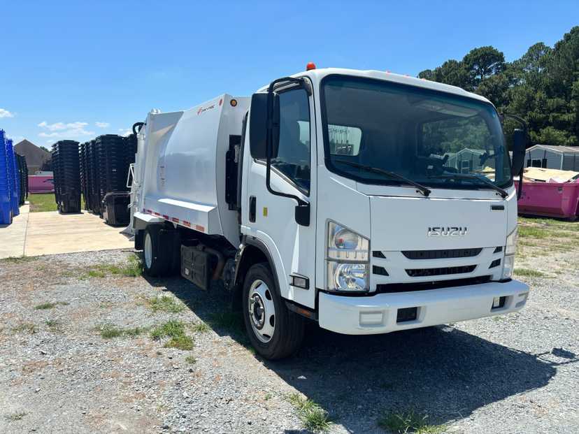 2021 Isuzu Pac-Mac Rear Loader