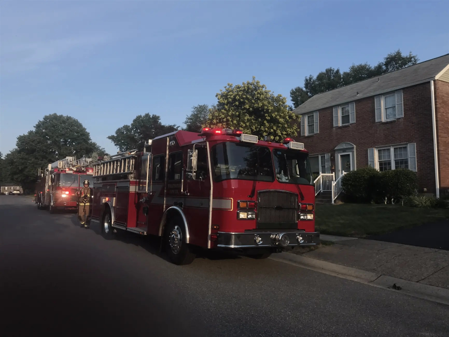 2009 E-One Cyclone II Pumper - image 3