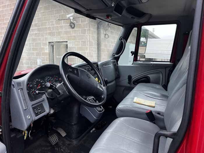 2005 International Pierce Pumper (1) - image 12