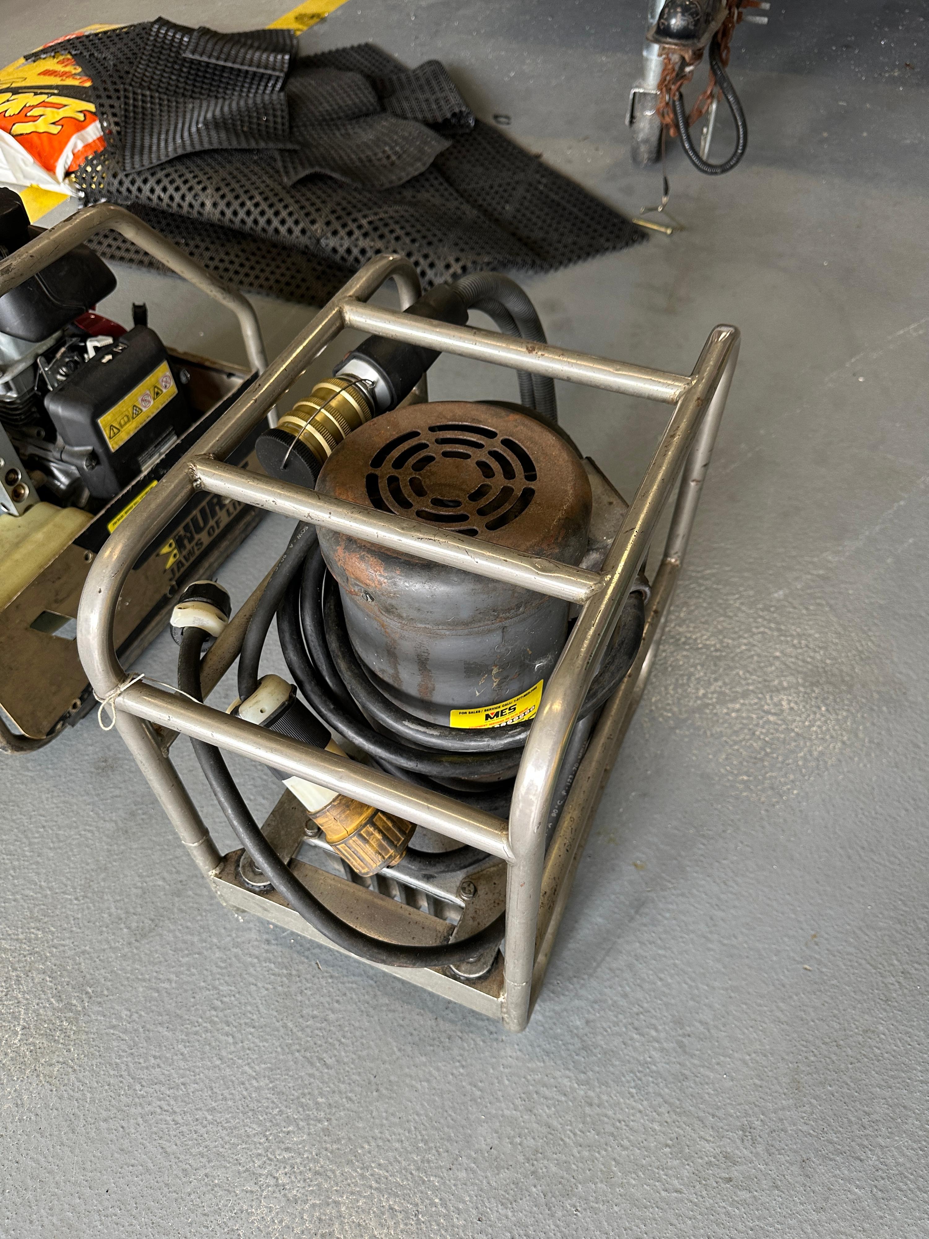 Hurst rescue tools, power units, hydraulic cords - image 13