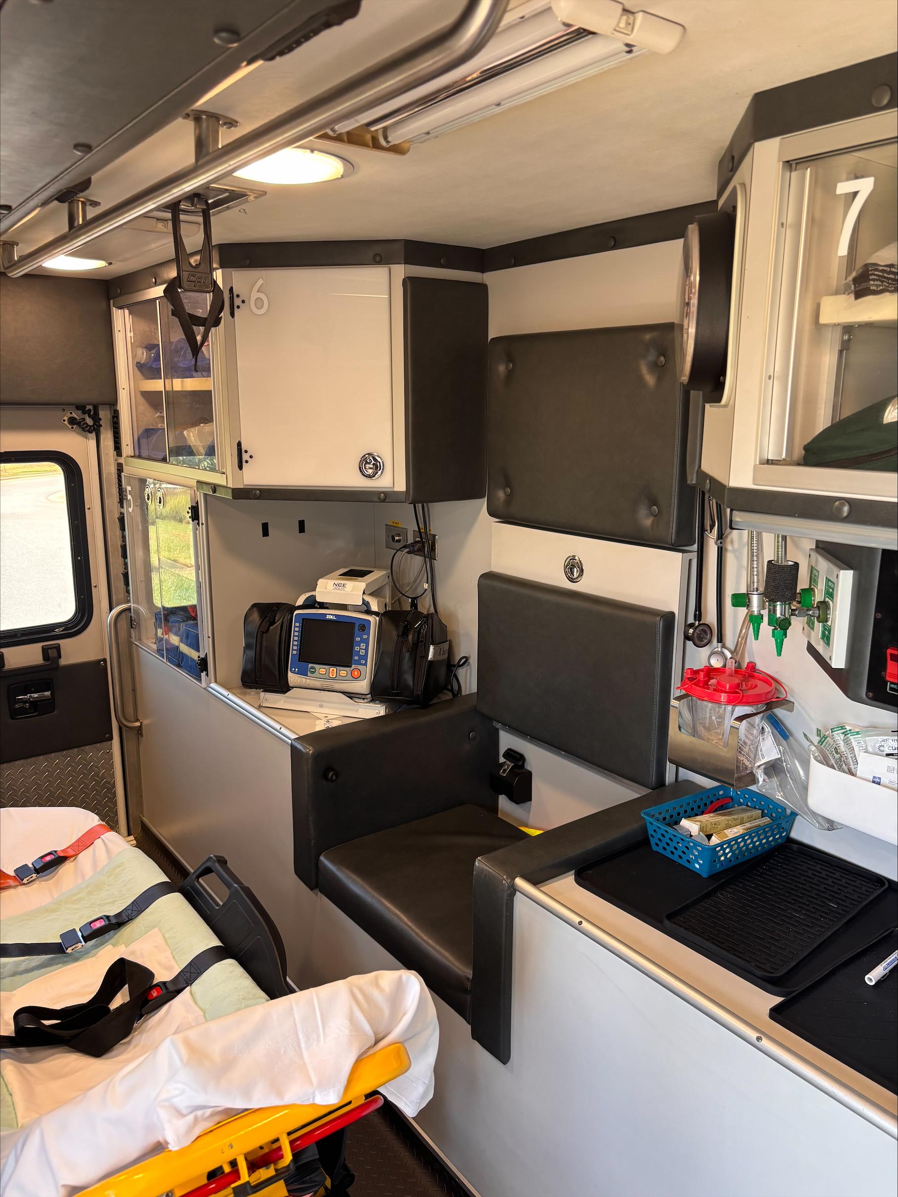 2013 Ford F-450 4x4 Type I Ambulance - image 9