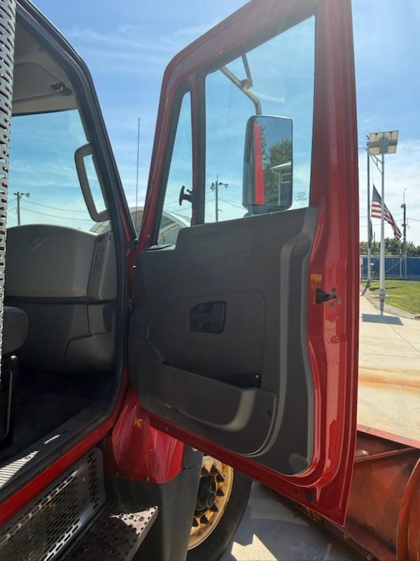 2012 International Dump Truck - image 34