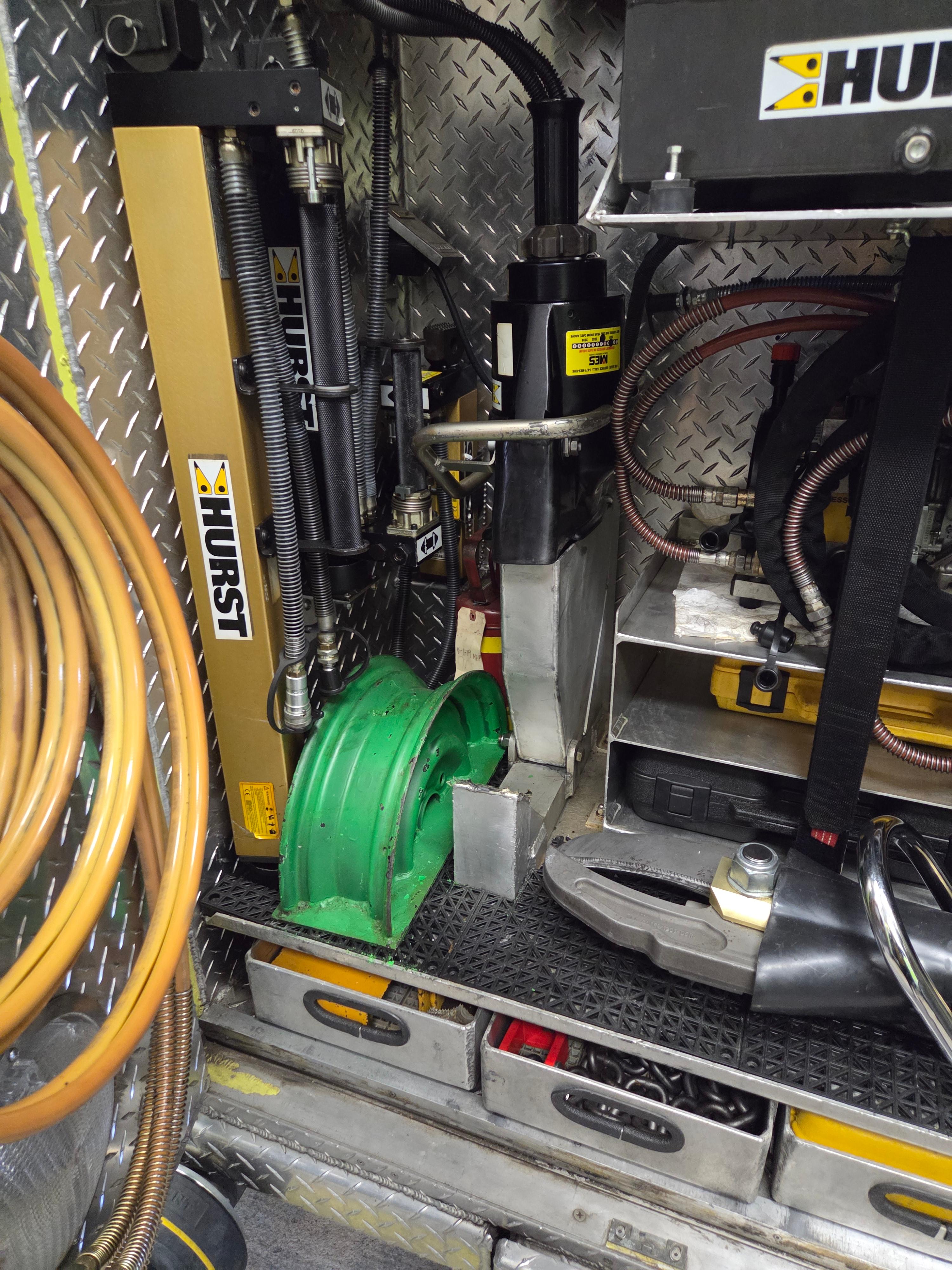 Hurst Hydraulic Rescue Tools, Power Units, & Equipment - image 12