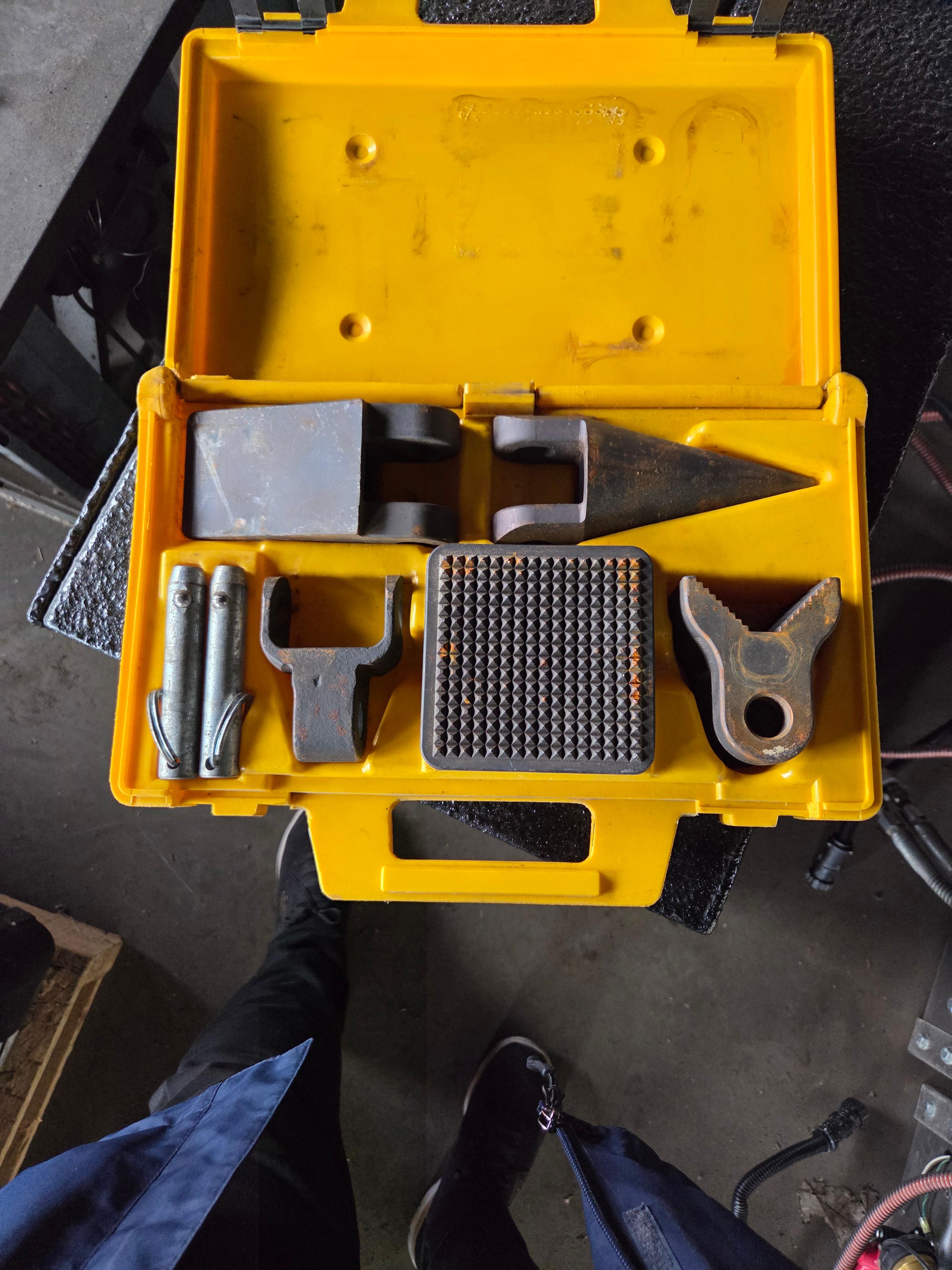 Hurst Hydraulic Rescue Tools, Power Units, & Equipment - image 38