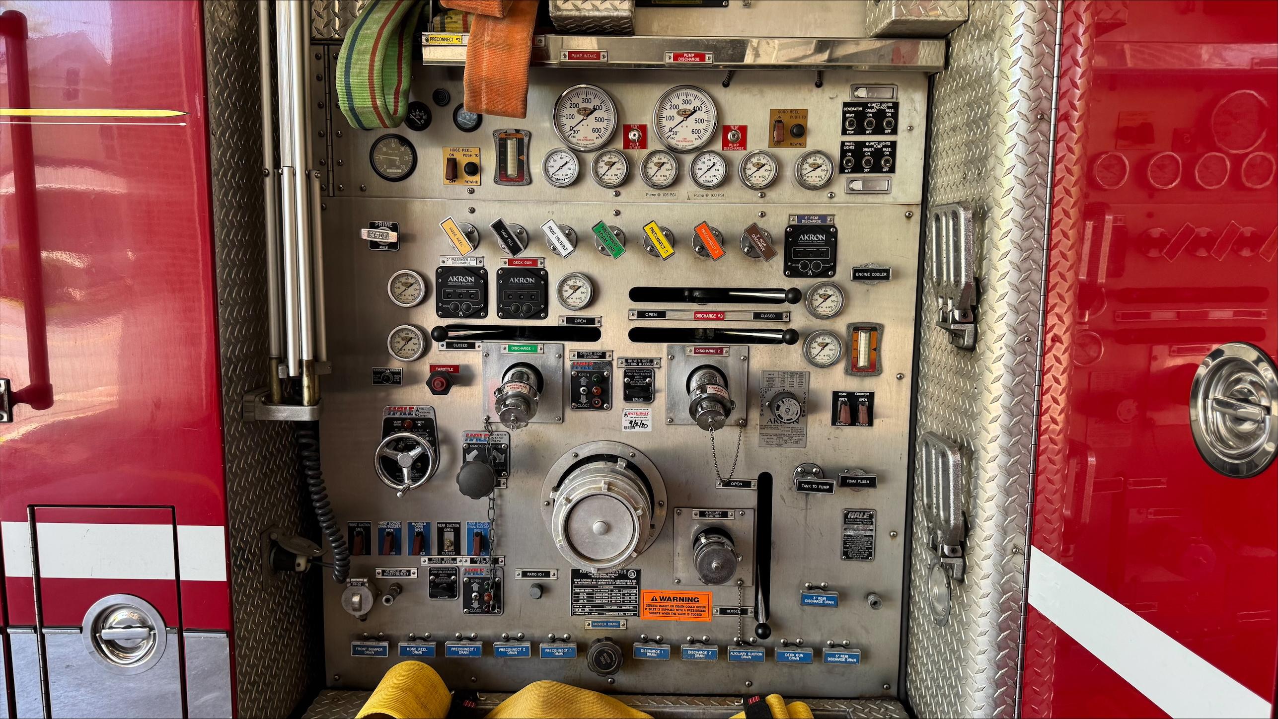 2002 KME Excel Engine, including equipment - image 9